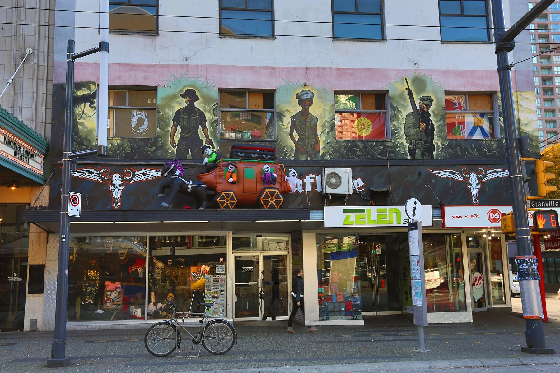 888 Granville St_Nov 3_2015_HDR_H9629_4x6.jpg