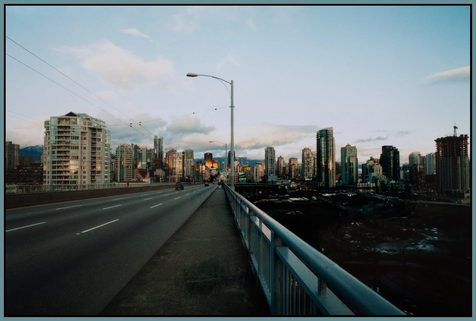 Granville Bg LkgN Vancouver_Jan 12_2002_1644_4x6s.jpg