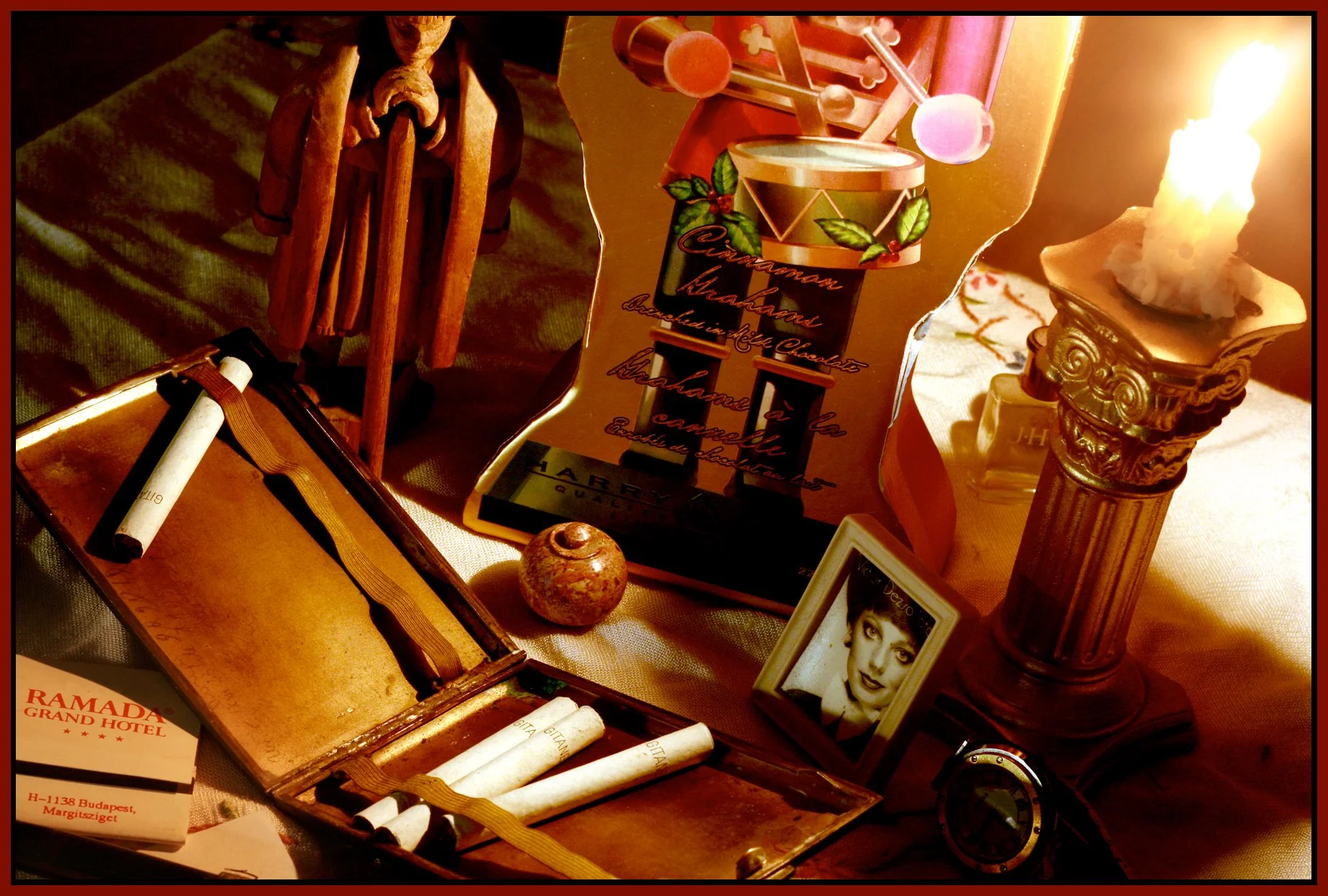 Tabletop_Dec 25_2006_8766_4x6s.jpg