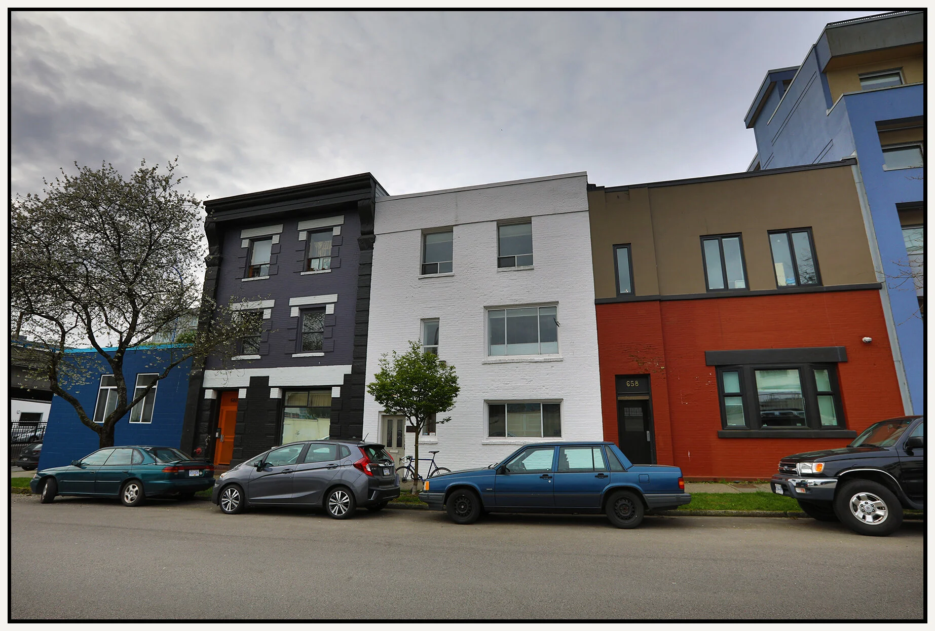 658 Alexander St Strathcona_Apr 16_2019_HDR_E1872_4x6s.jpg