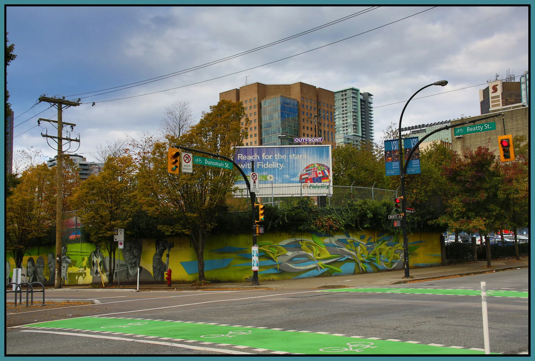 Beatty St Mural_Oct 2_2016_HDR_L0418_4x6s.jpg