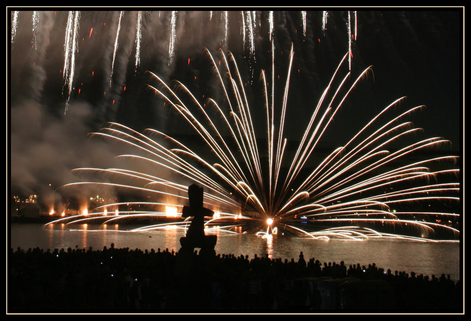 Fireworks_Aug 1_2007_8144_4x6s.jpg