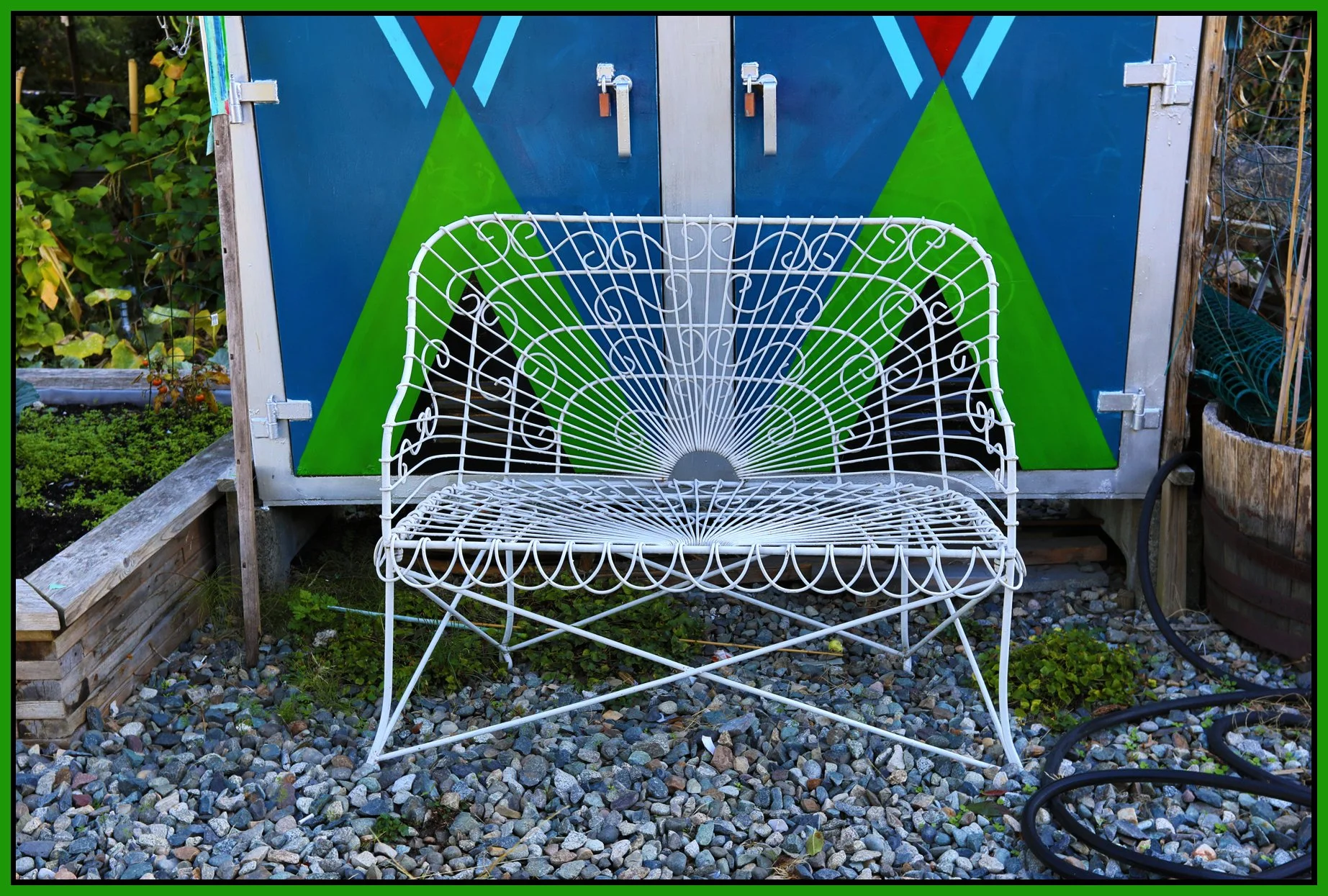 Bench on Fir St_Oct 2_2017_HDR_B7850_4x6s.jpg