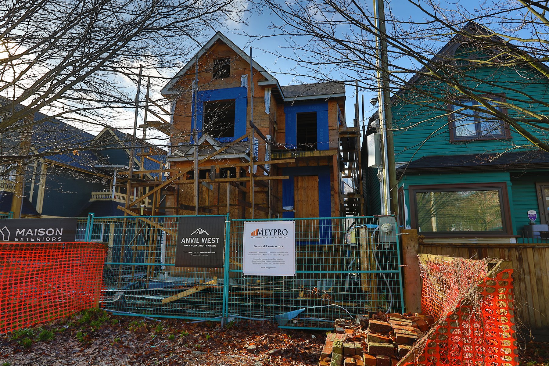 320 Union St Const_Mar 16_2025_HDR_F0724_4x6.jpg