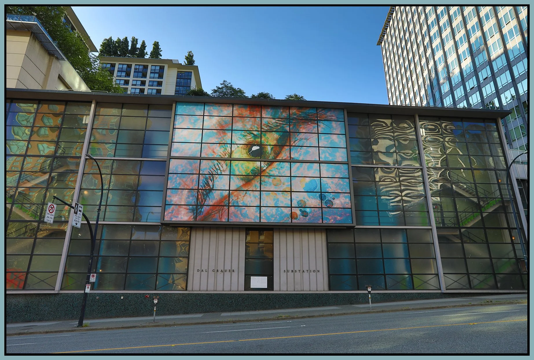 950 Burrard St Mural_Jul 9_2023_HDR_5C1815_4x6s.jpg