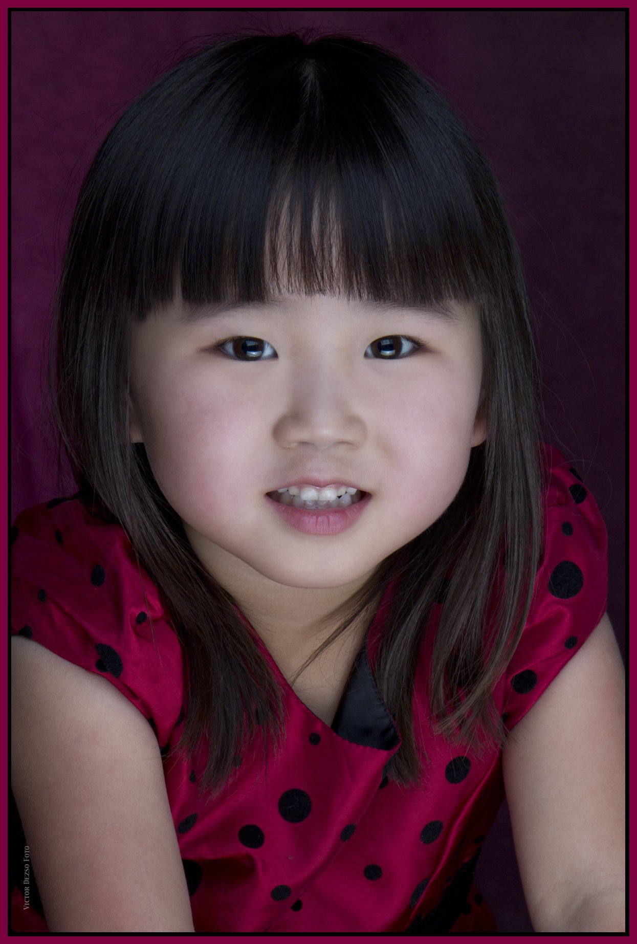 Lai Family_Dec 12_2010_7325_1_4x6s.jpg