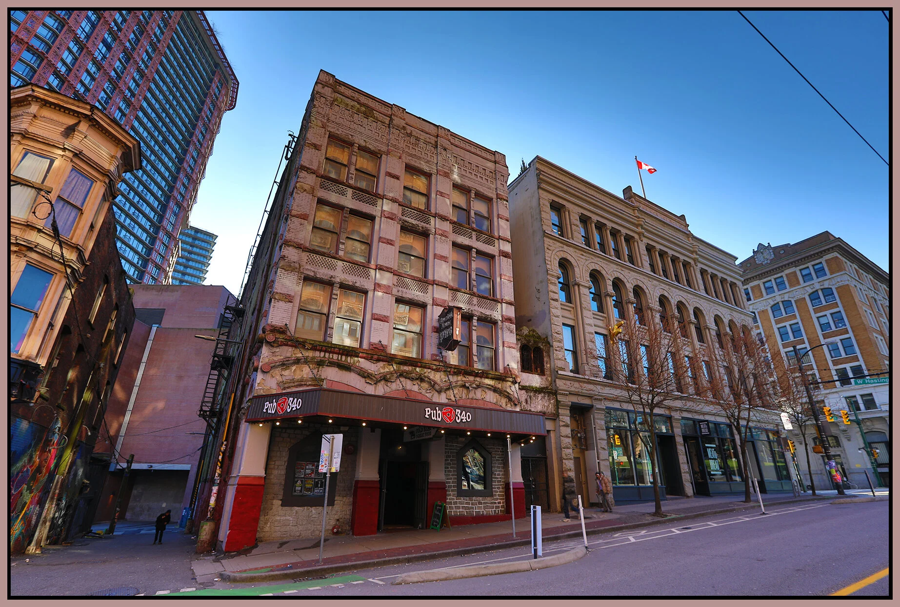 Gastown 340 Pub_Mar 10_2018_HDR_C0371_4x6s.jpg