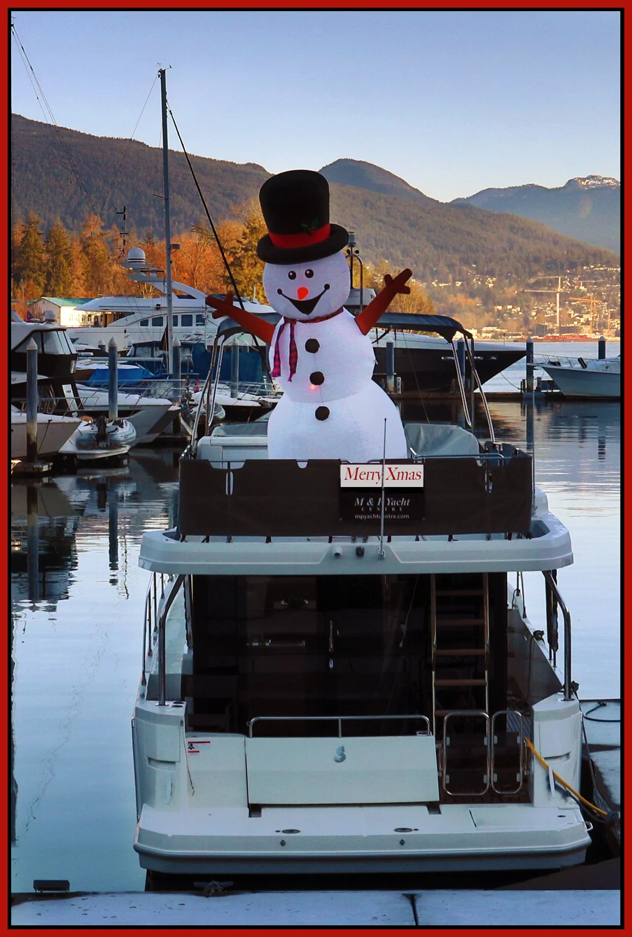 Coal Harbour Snowman_Nov 25_2023_HDR_5E0609_1_4x6s.jpg