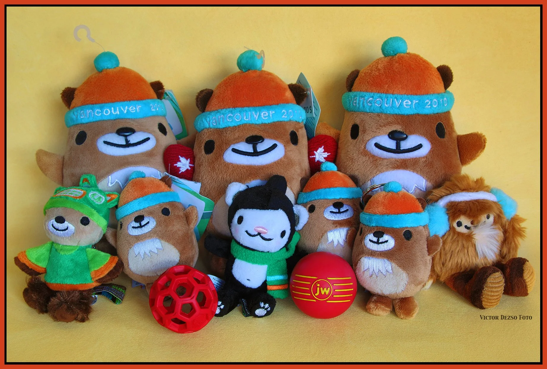 Frances's Red JW Balls_Nov 23_2023_HDR_5E0033_4x6s.jpg