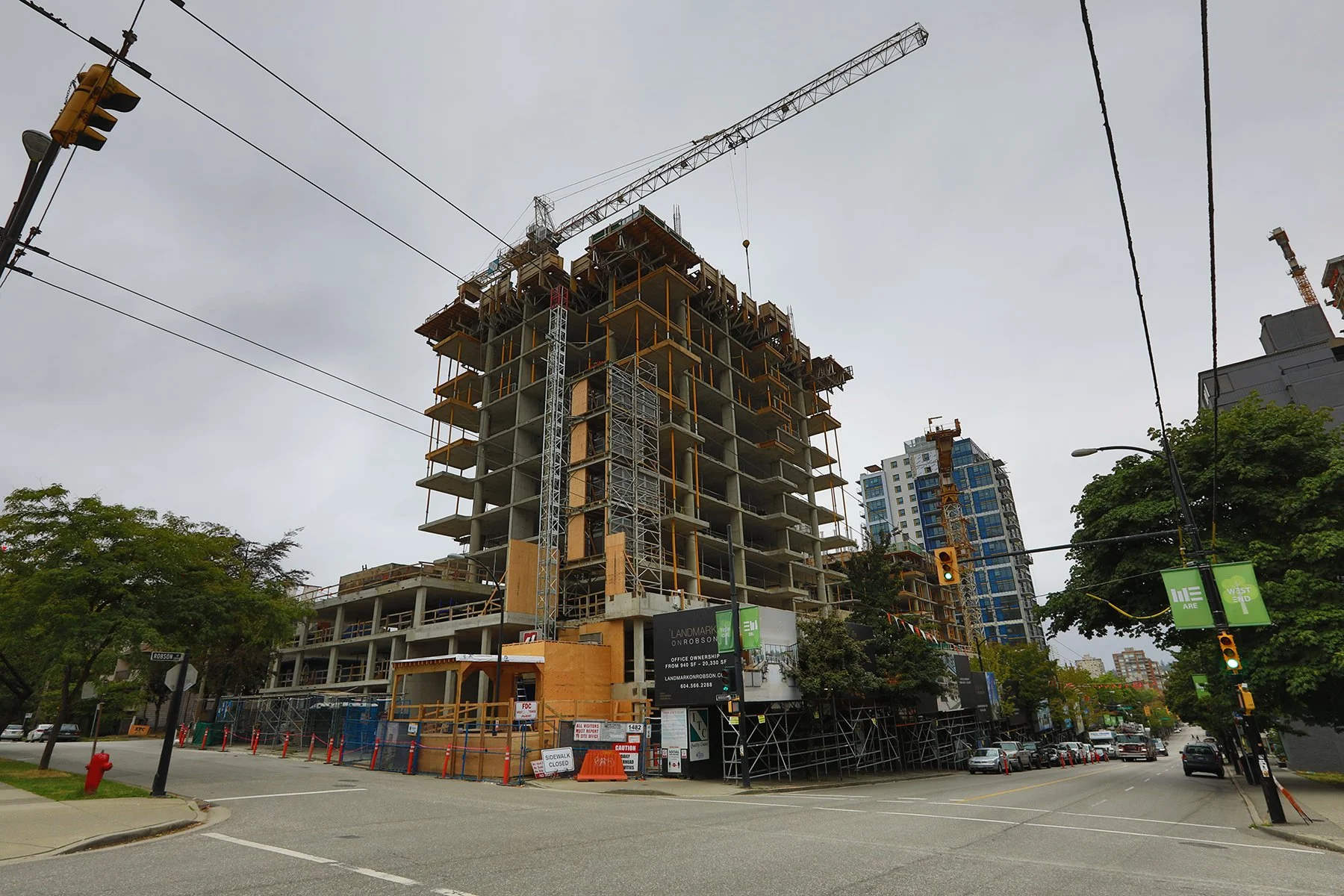 Robson Landmark Const_Aug 30_2021_HDR_5A0889_4x6.jpg