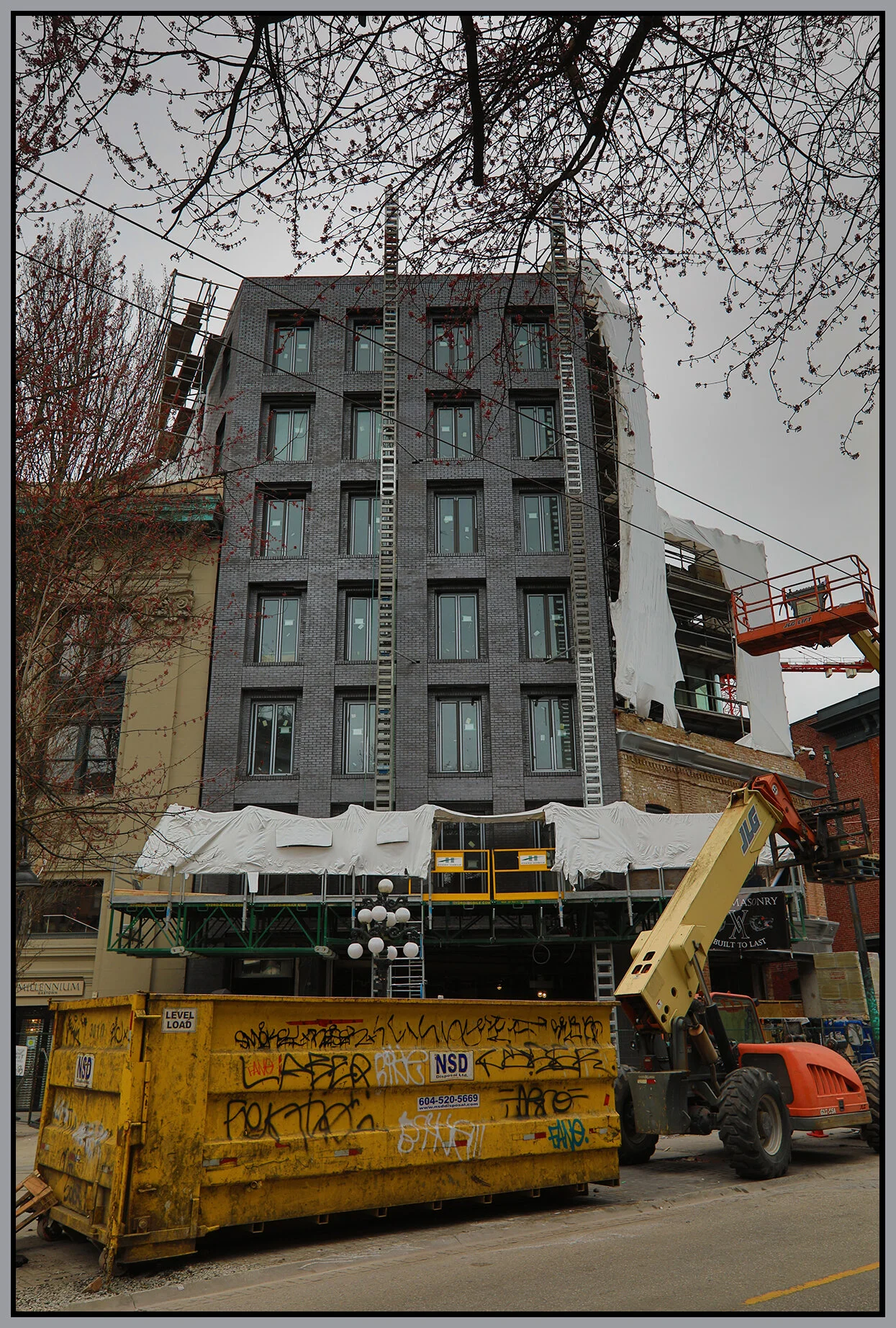 Gastown 425 Carrall Const_Apr 2_2021_HDR_4G6686_4x6s.jpg