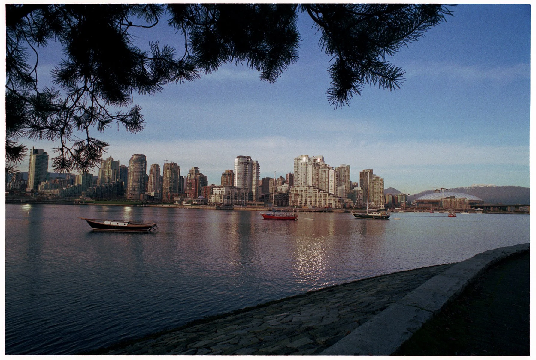 1.7 View Vancouver LkgN_Dec 3_2000-18_4x6.jpg