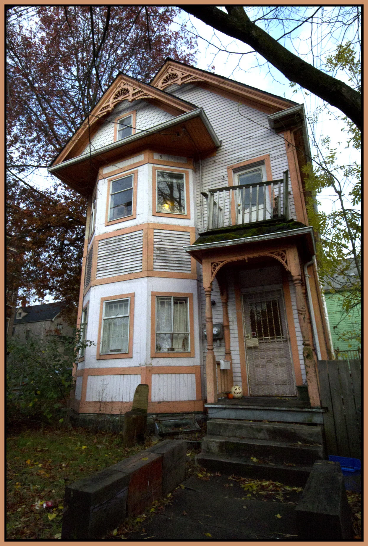 700 Jackson_Quincy&Ceiren_Nov 14_2011_2153_4x6s.jpg