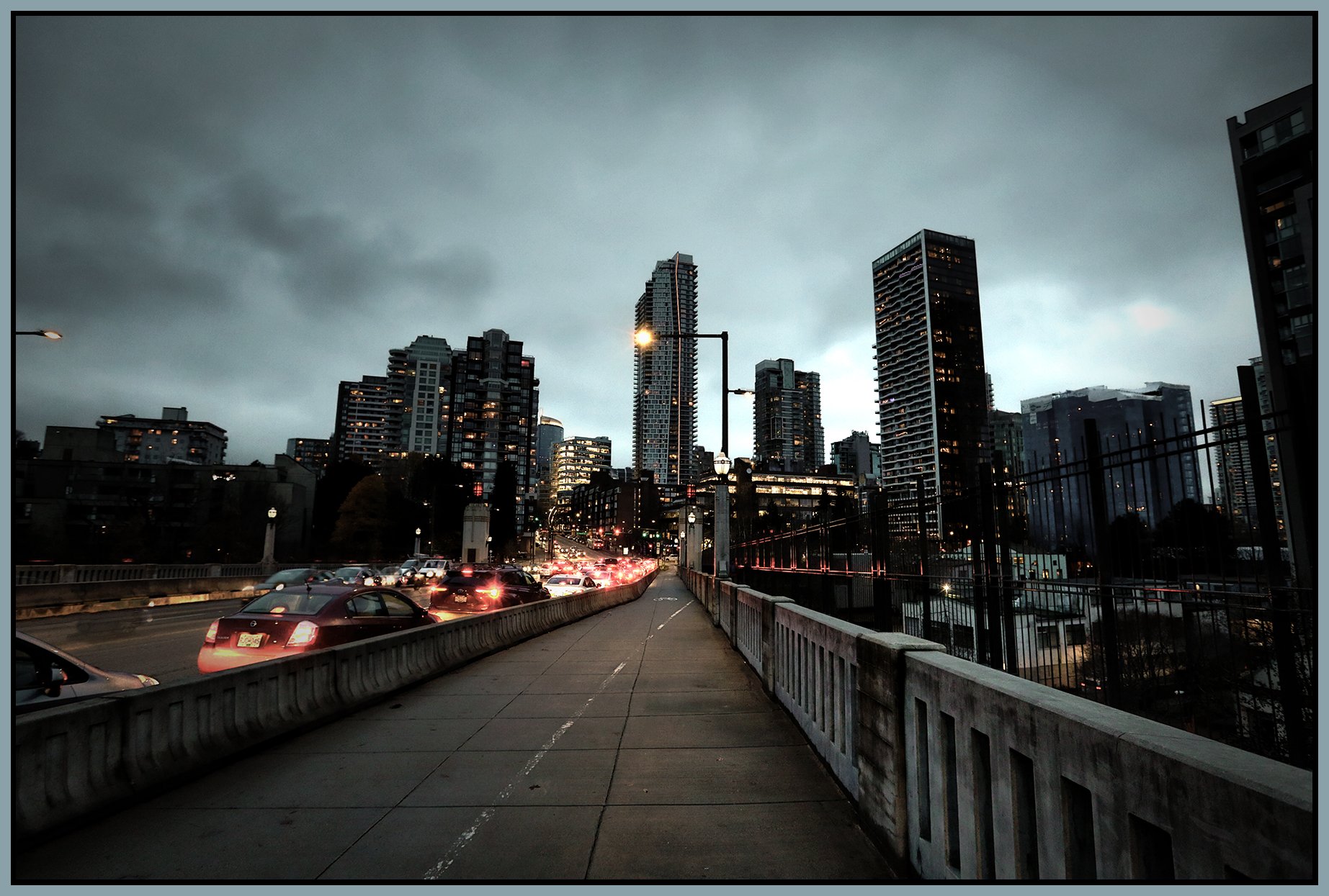 Burrard Bridge LkgN_Dec 1_2023_HDR_5E1703_peShdedSkinLoClr_4x6s.jpg
