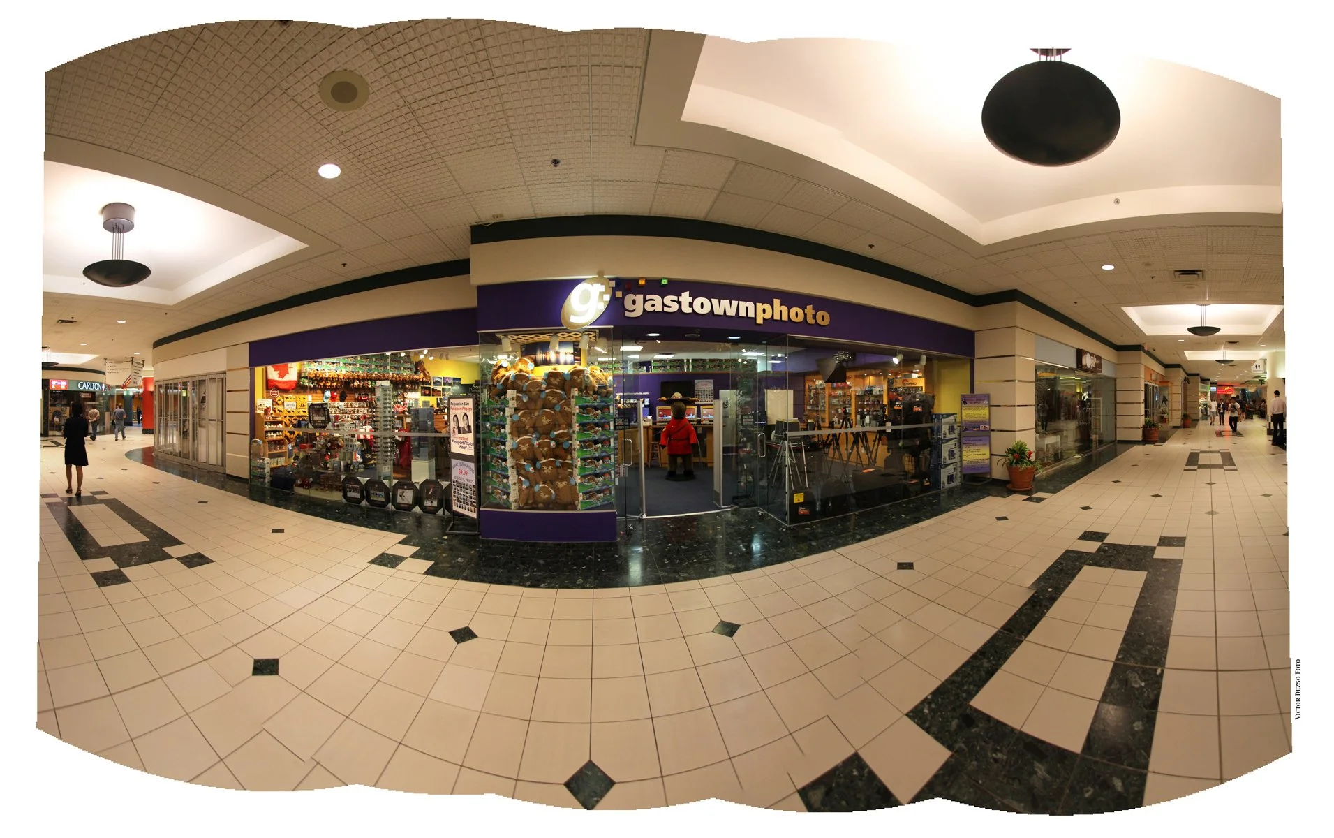 Gastown Photo_July 28_2010_Pan_6197_4x7s.jpg