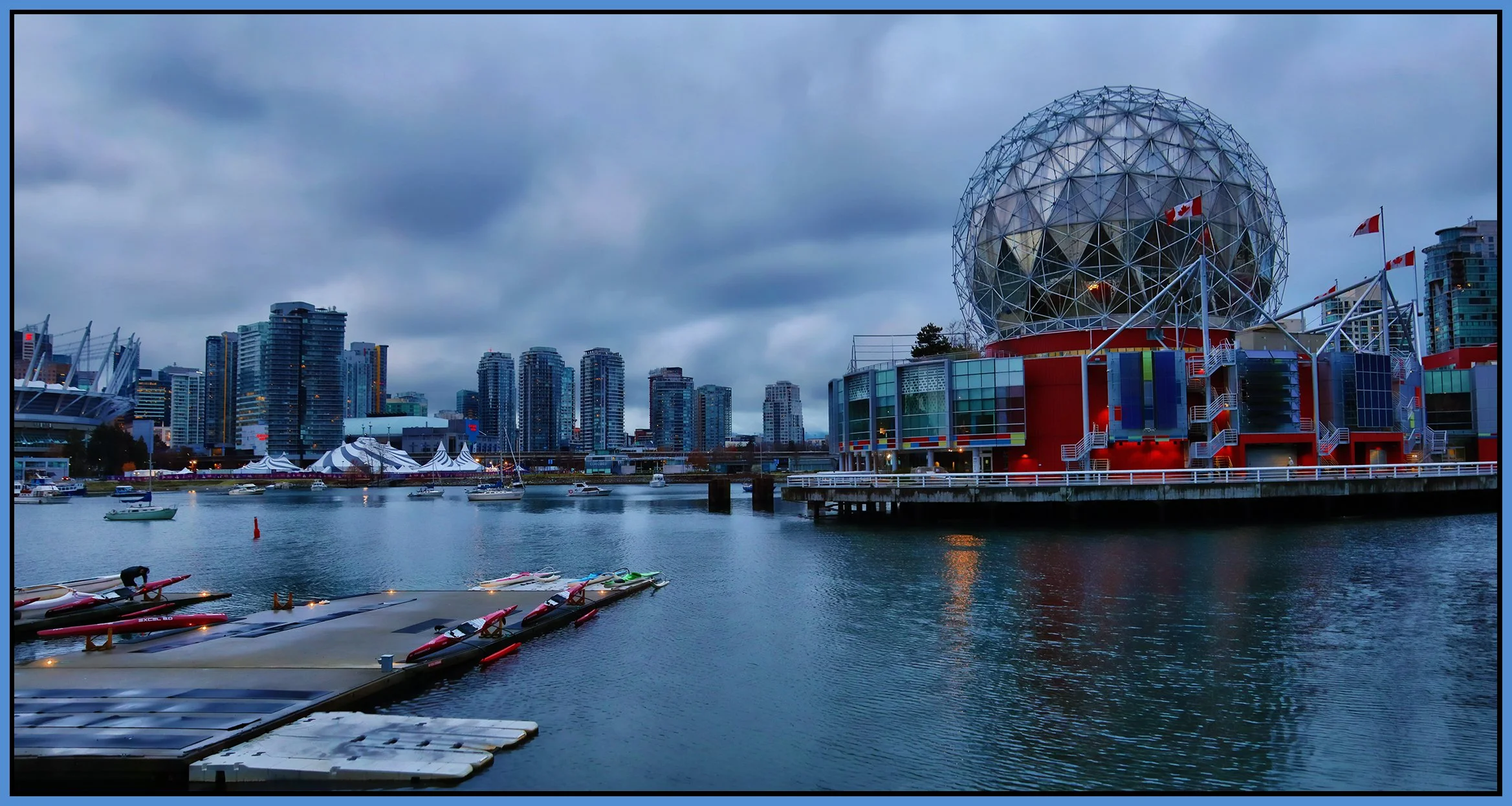 Cirque Du Soliel_Dec 1_2023_HDR_Pan_4H9372_peShdngContrst_4x8s.jpg