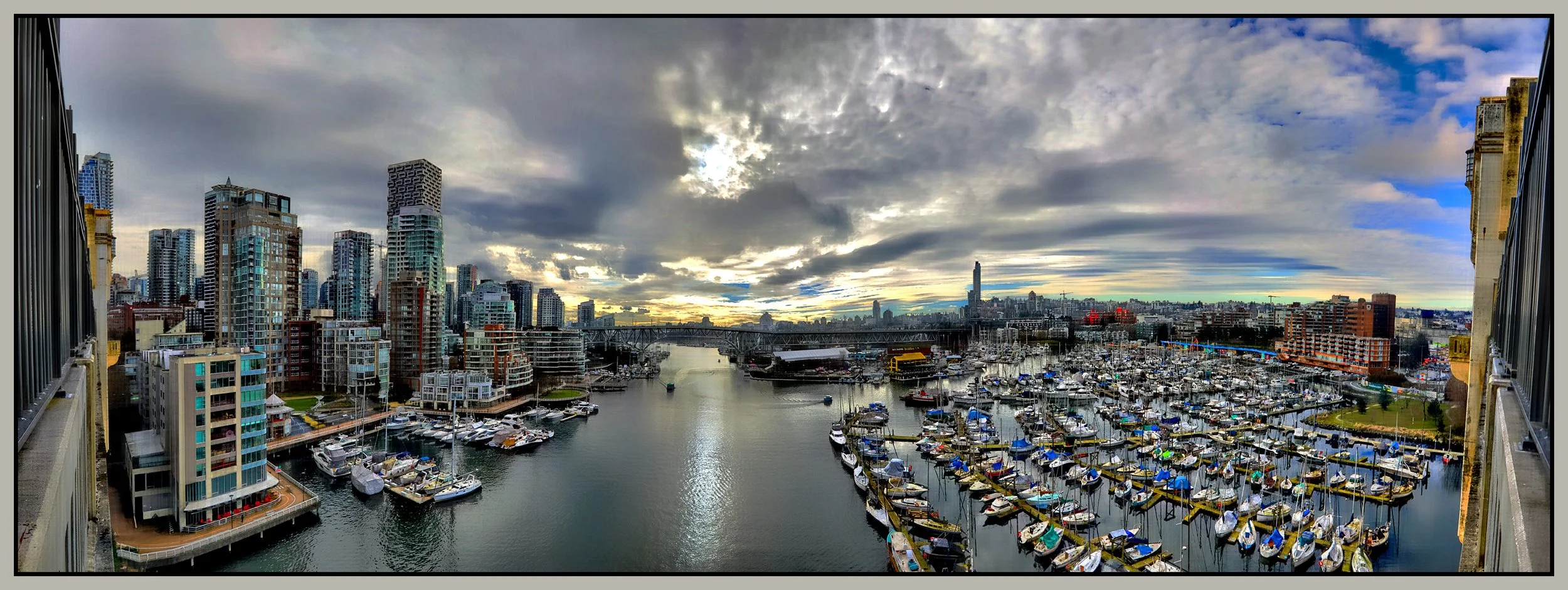 Burrard Bridge LkgE 180_Feb 25_2026_HDR_Pan_4K9123_1_peHdr2013_FixTooMuch Cntrst_1_4x11s.jpg