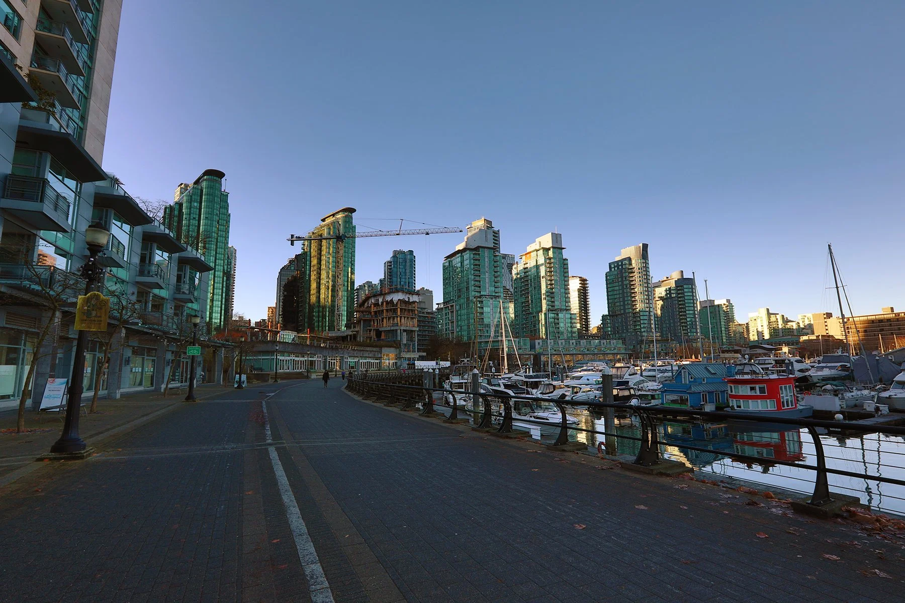 Coal Harbour Const_Nov 23_2023_HDR_5E0297_4x6.jpg