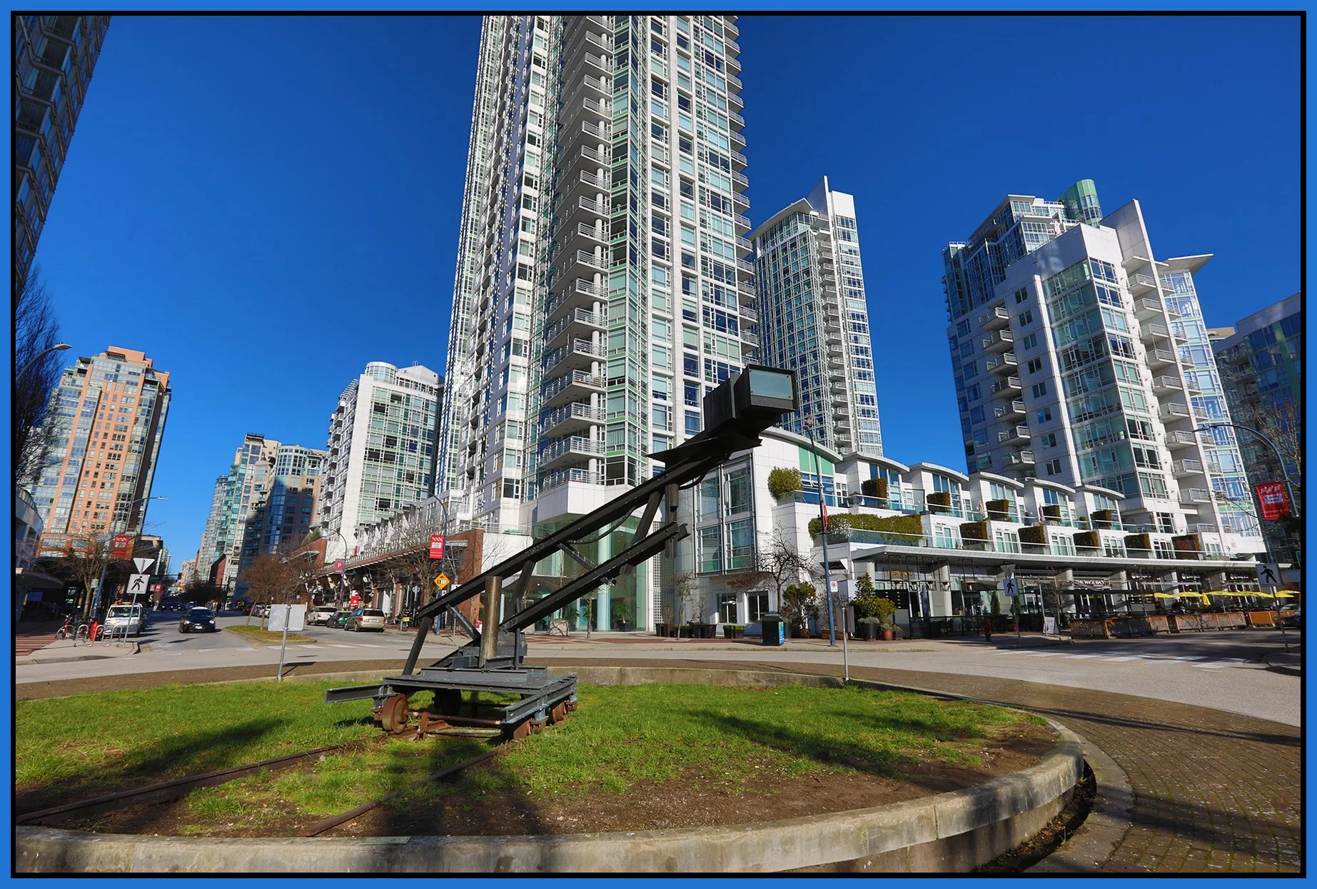 Art Piece Marinaside_Feb 6_2024_HDR_4H2863_4x6s.jpg