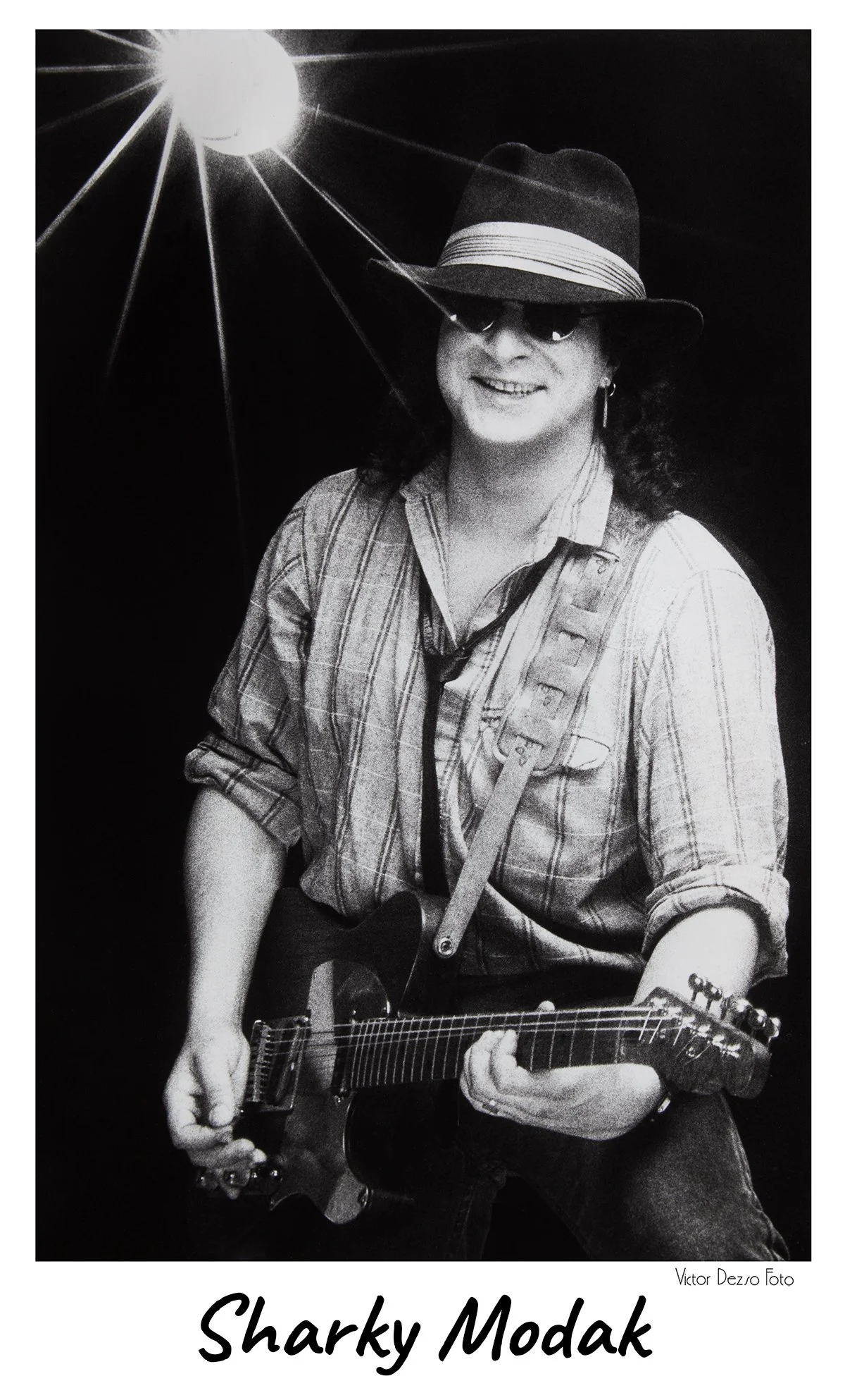 Sharky Modak_8833_4x7.jpg