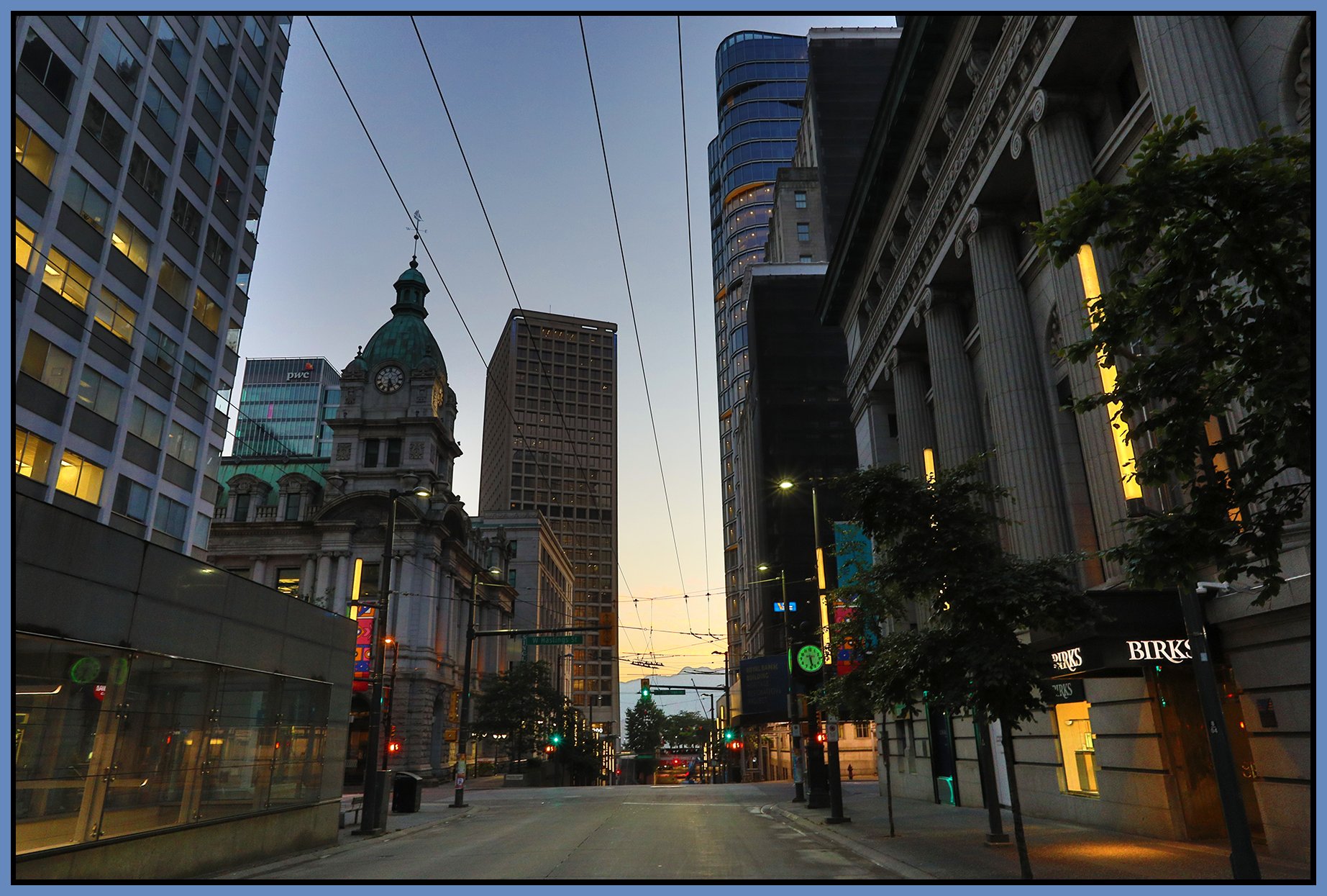 400 Granville St LkgN_Jul 28_2022_HDR_5B3394_4x6s.jpg