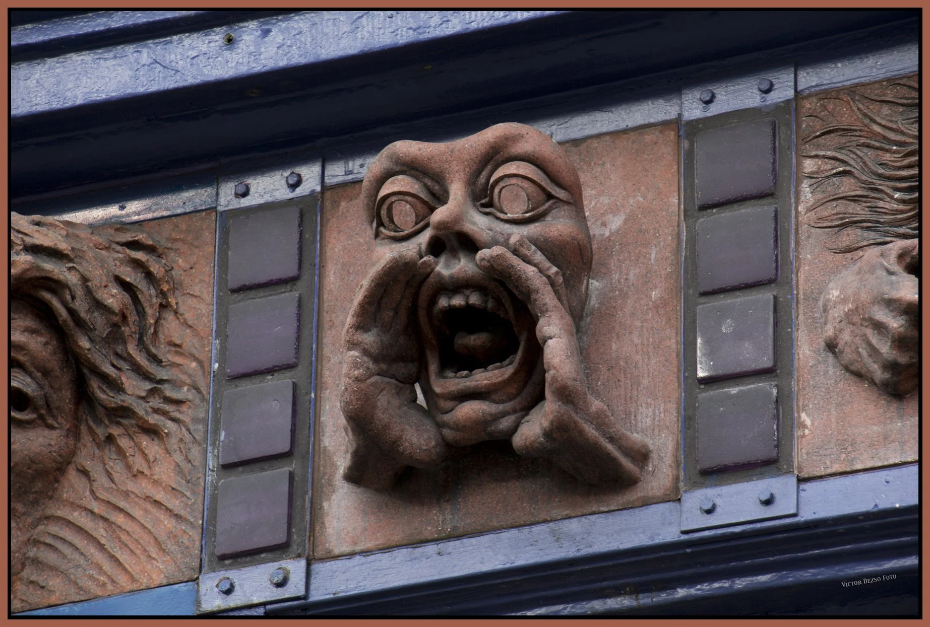 Main St Faces_March 16_2011_3453_4x6s.jpg