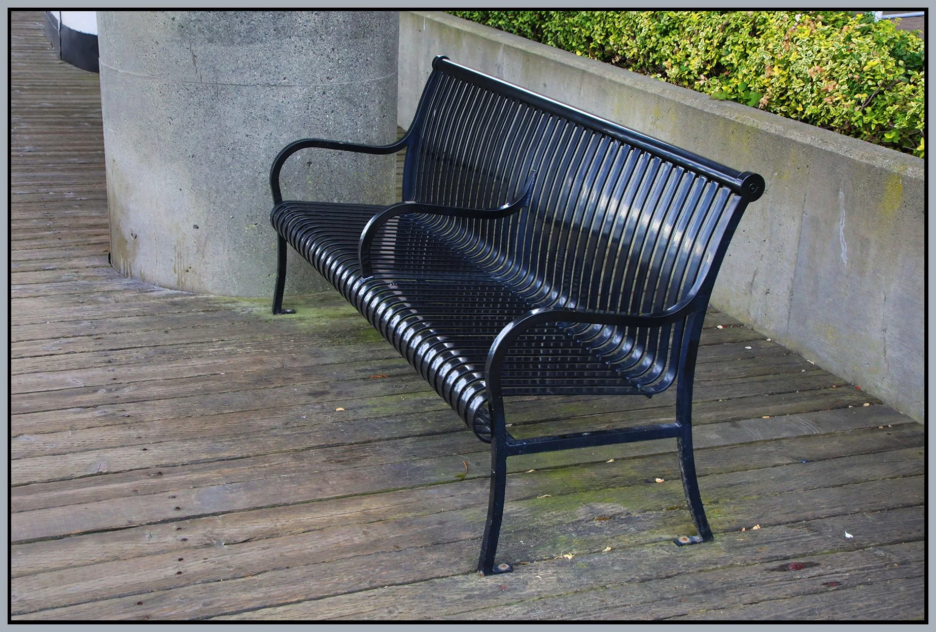 New West Waterfront Bench_Aug 27_2026_HDR_4L1500_4x6s.jpg