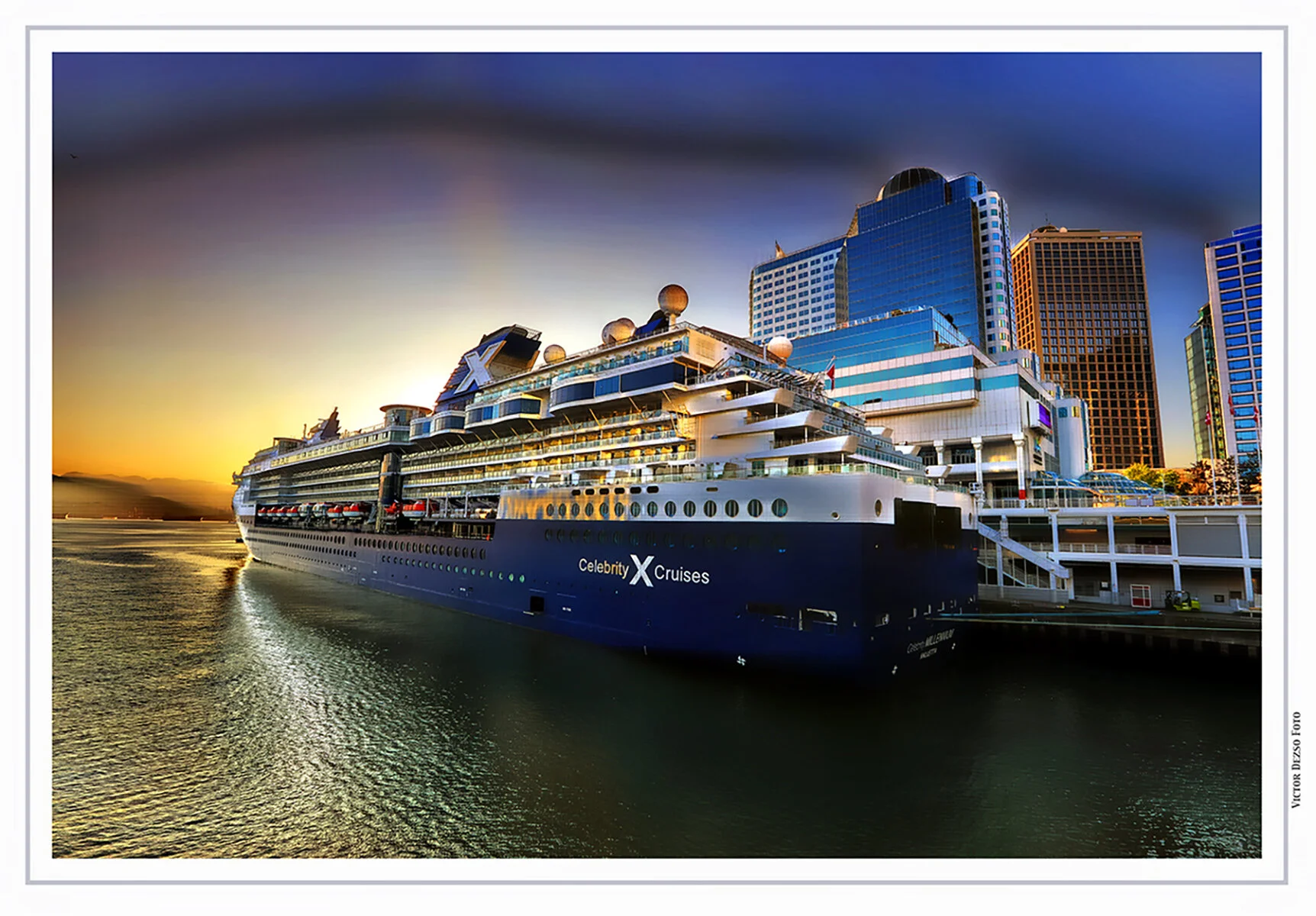 Canada Place Ship_Sep 6_2019_HDR_F2544_peGlow_4x5s.jpg