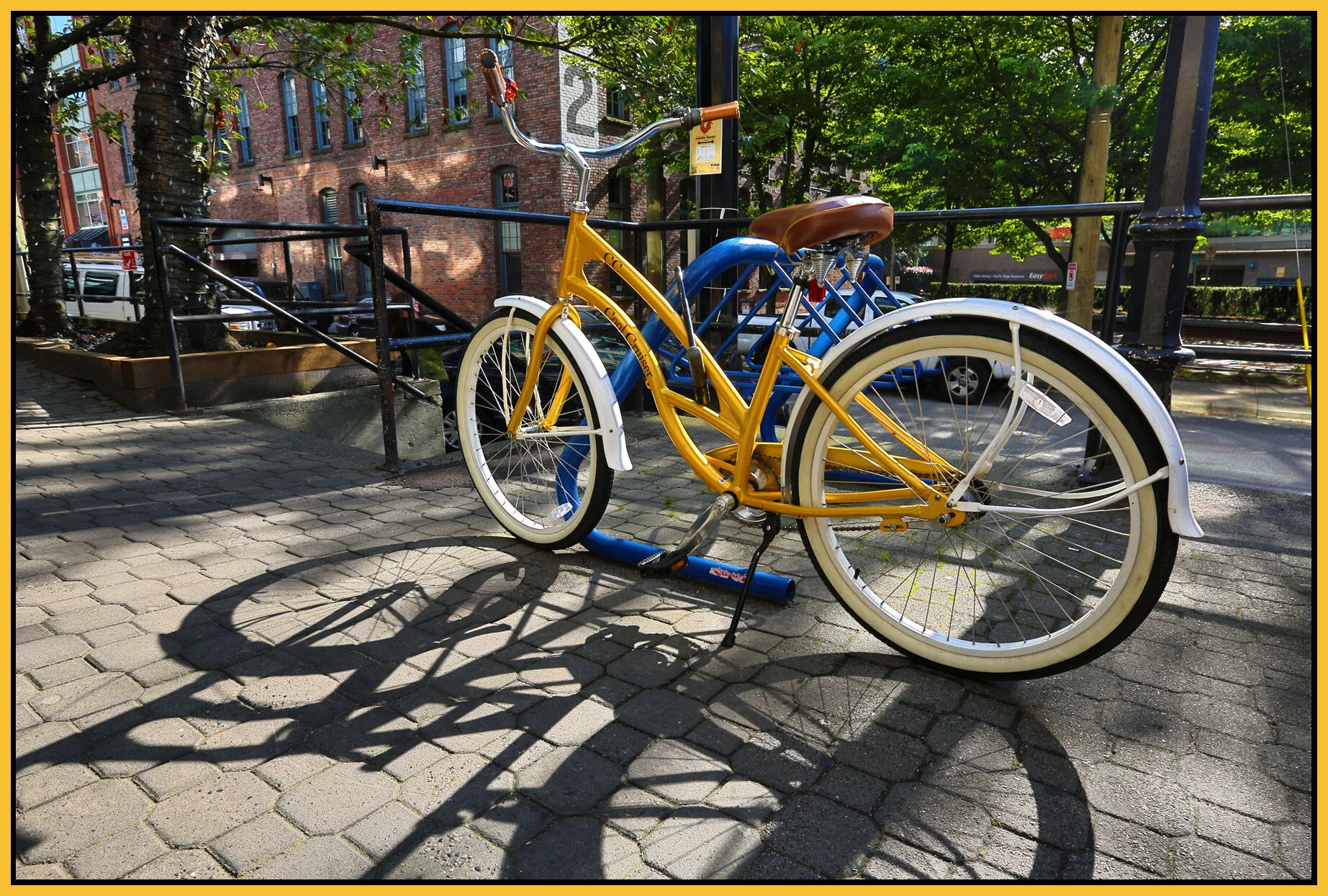 Yaletown Bike_Sep 18_2013_HDR_B6796_4x6s.jpg