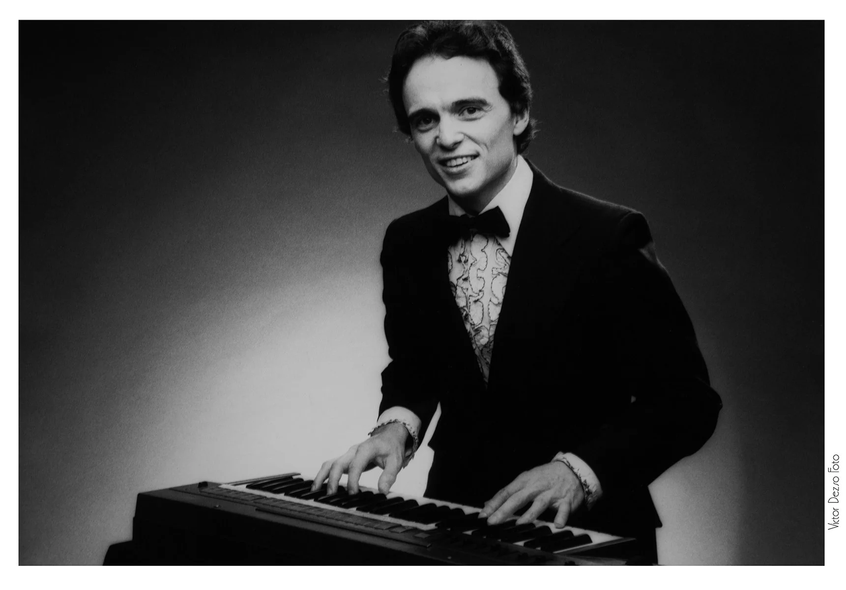 1980's_8361_4x6.jpg