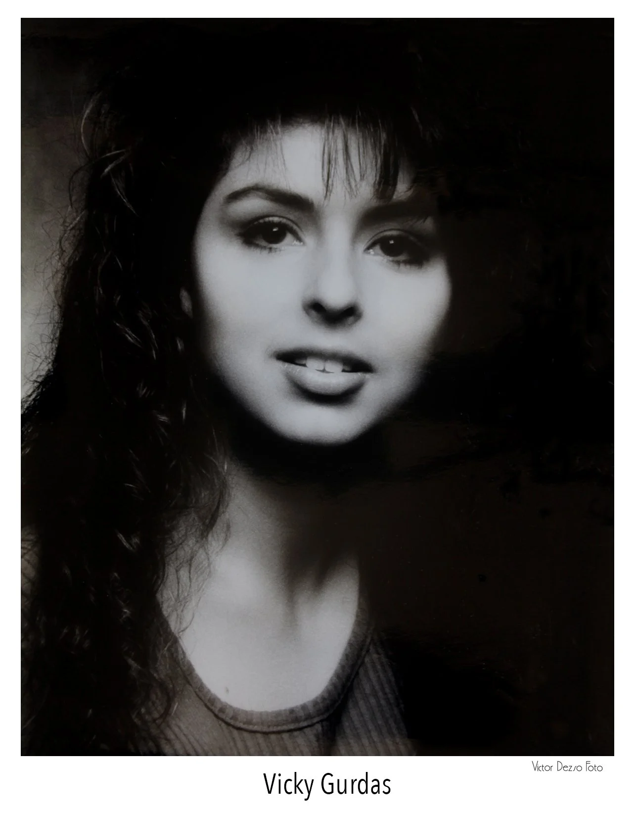 Vicky Gurdas_1991_3728_4x5s.jpg