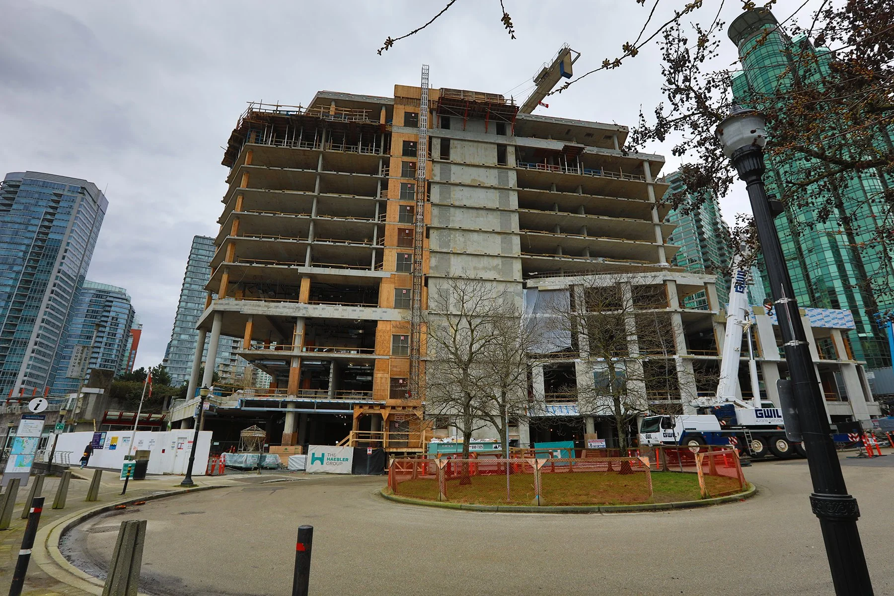 Coal Harbour Const_Mar 9_2024_HDR_4H4528_4x6.jpg