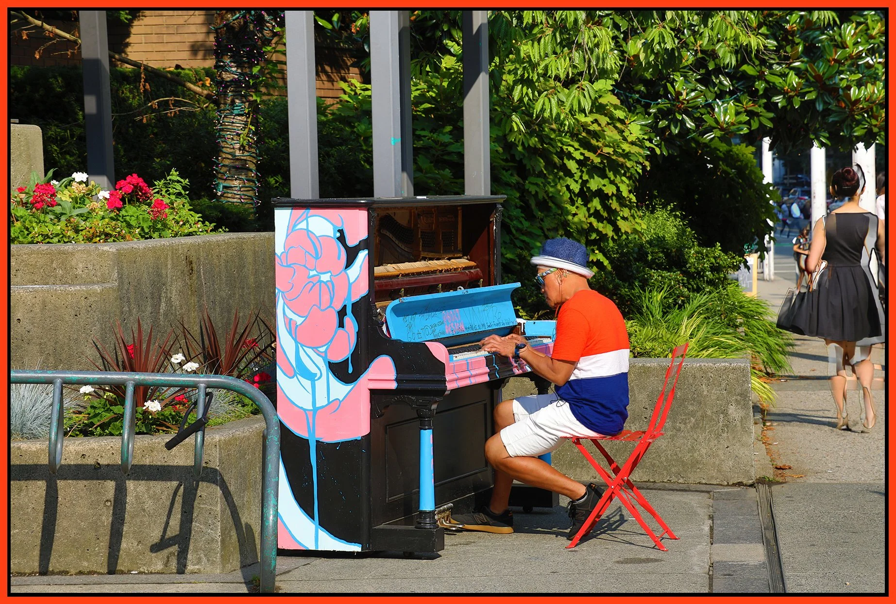 Piano Man on E Cordova_July 28_2018_HDR_C6514_4x6s.jpg