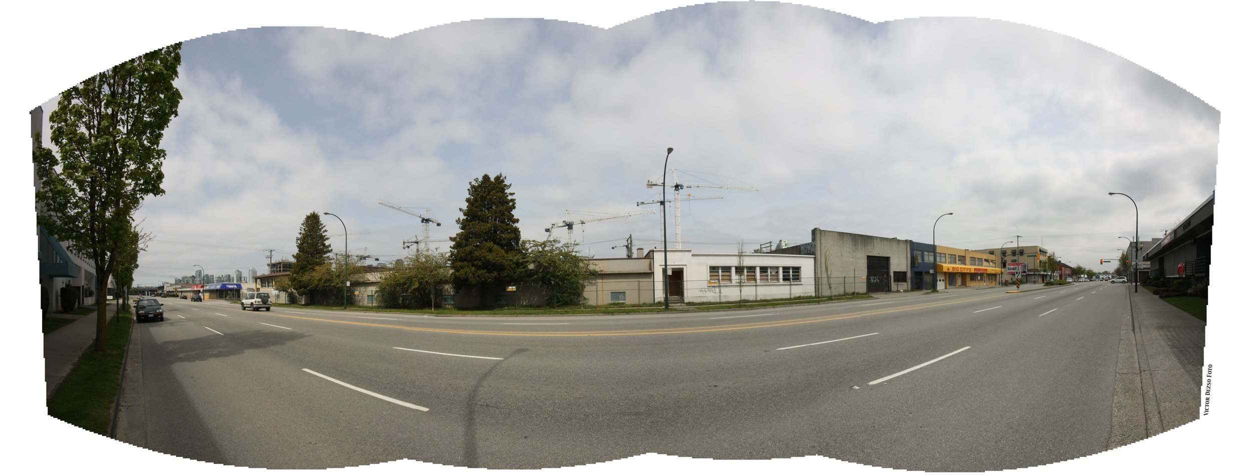 2nd AveW_May08_6274_Pan_4x11.jpg