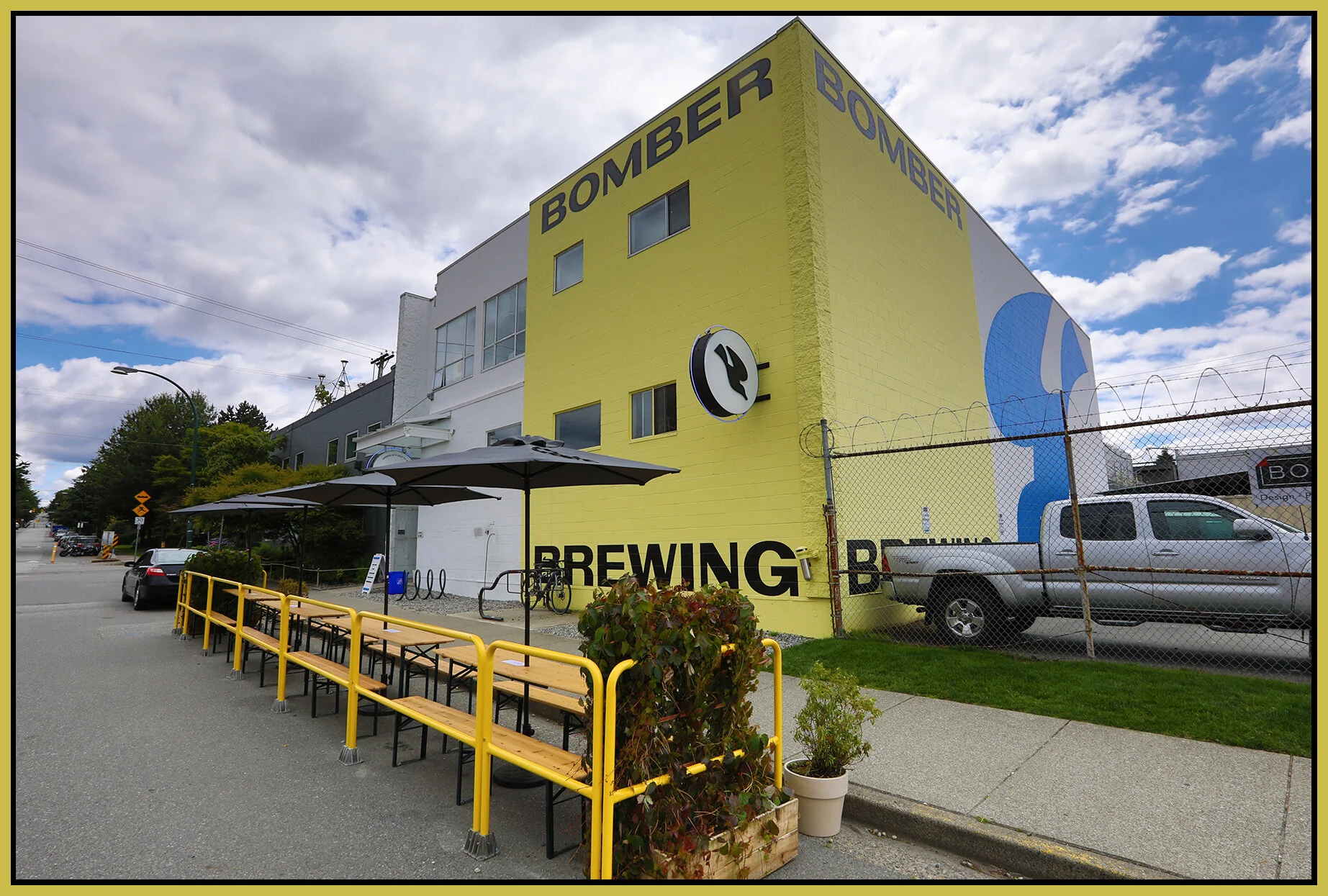 Bomber Brewing Curbside Seating_Jul 8_2020_HDR_4F0856_4x6s.jpg