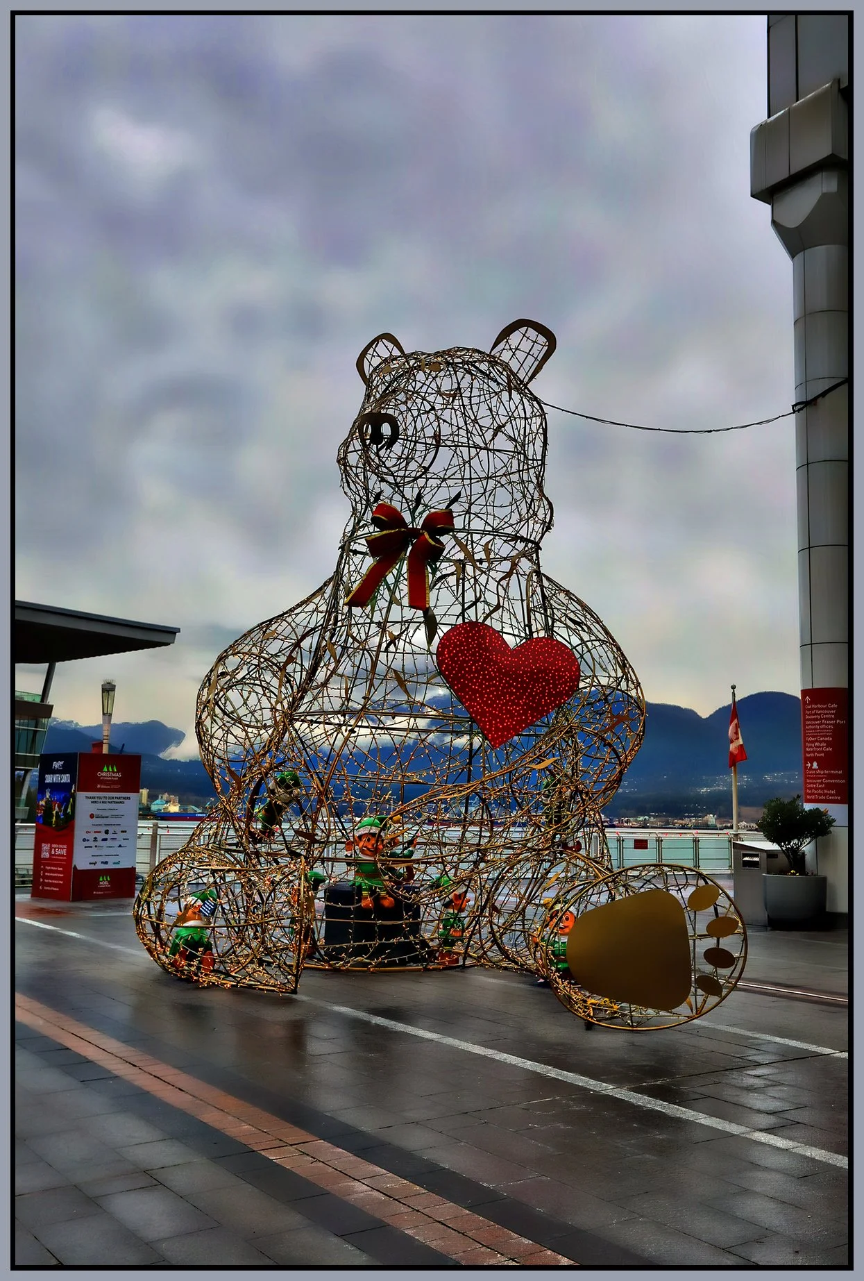 Canada Place Art_Jan 2_2024_HDR_5E3148_peHdr2013_1_4x6s.jpg