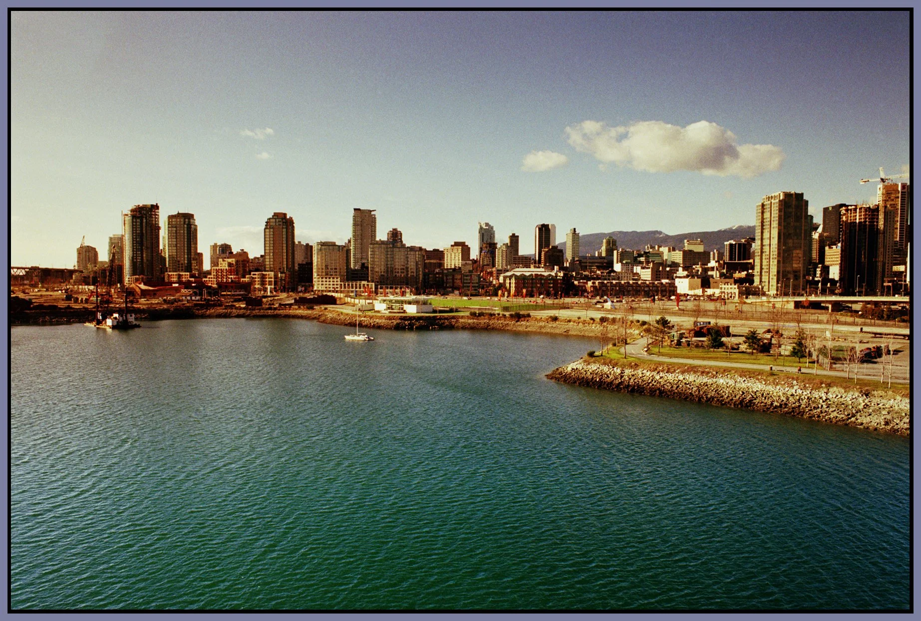 LkgNW from Cambie Bridge_March 1994_4x6s.jpg