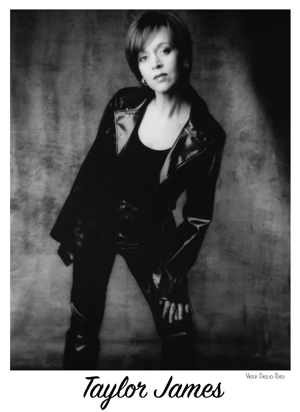 Taylor James_3017_4x5.jpg