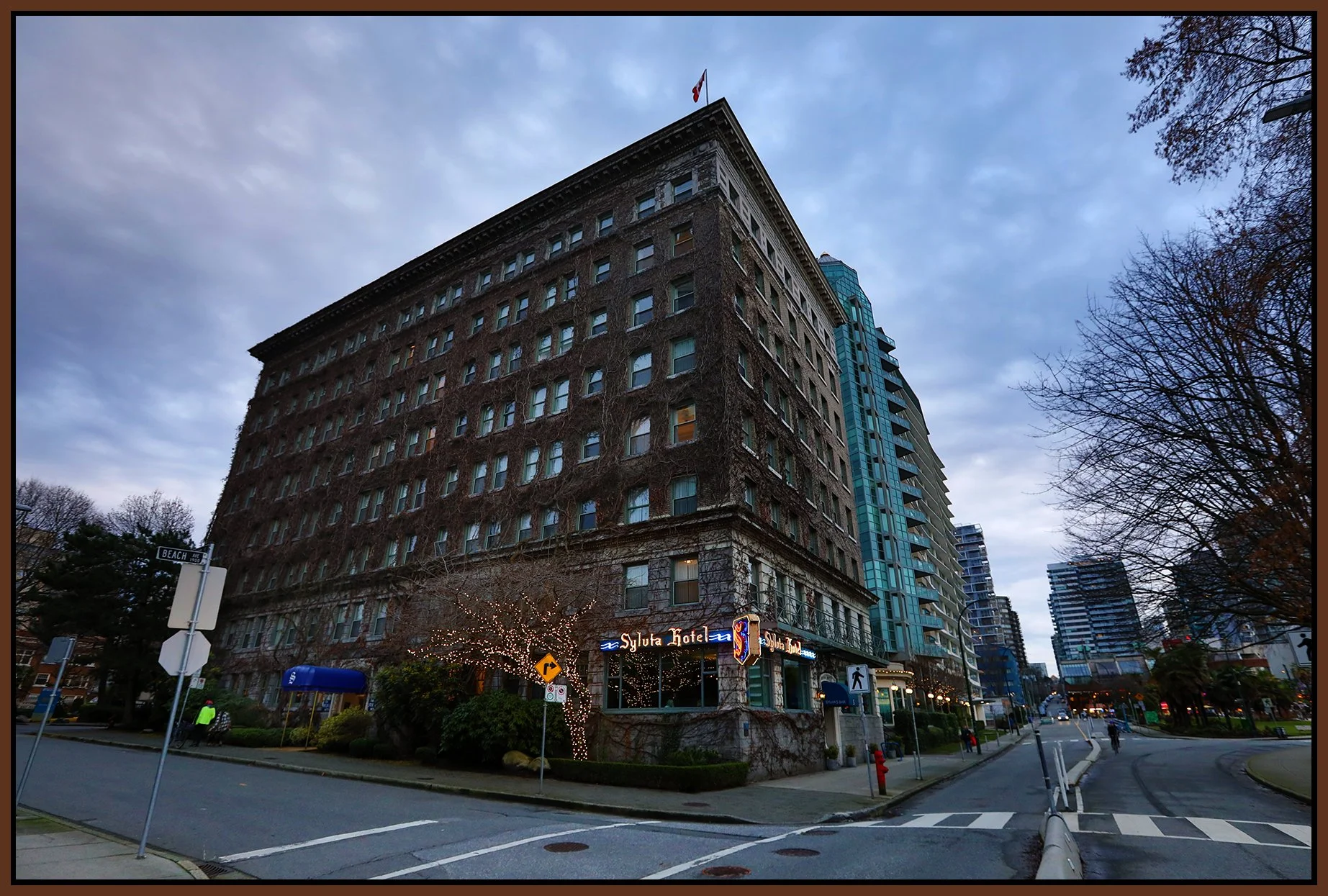 Sylvia Hotel_Feb 9_2023_HDR_5D3666_4x6s.jpg