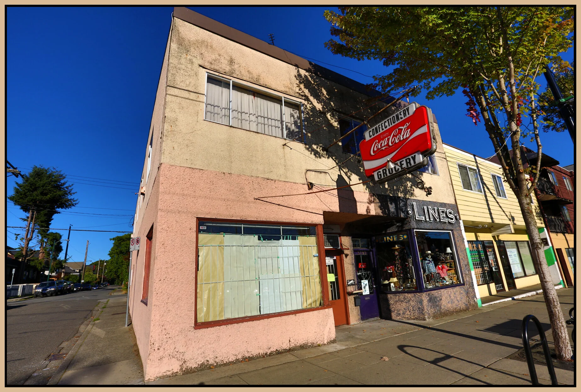 3793 Main St_Sep 12_2016_HDR_L4961_4x6s.jpg