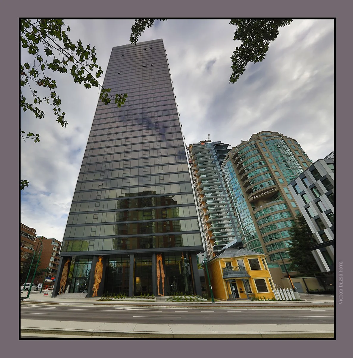 889 Pacific St_Sep 9_2021_HDR_Pan_5A2074_4x4ss.jpg