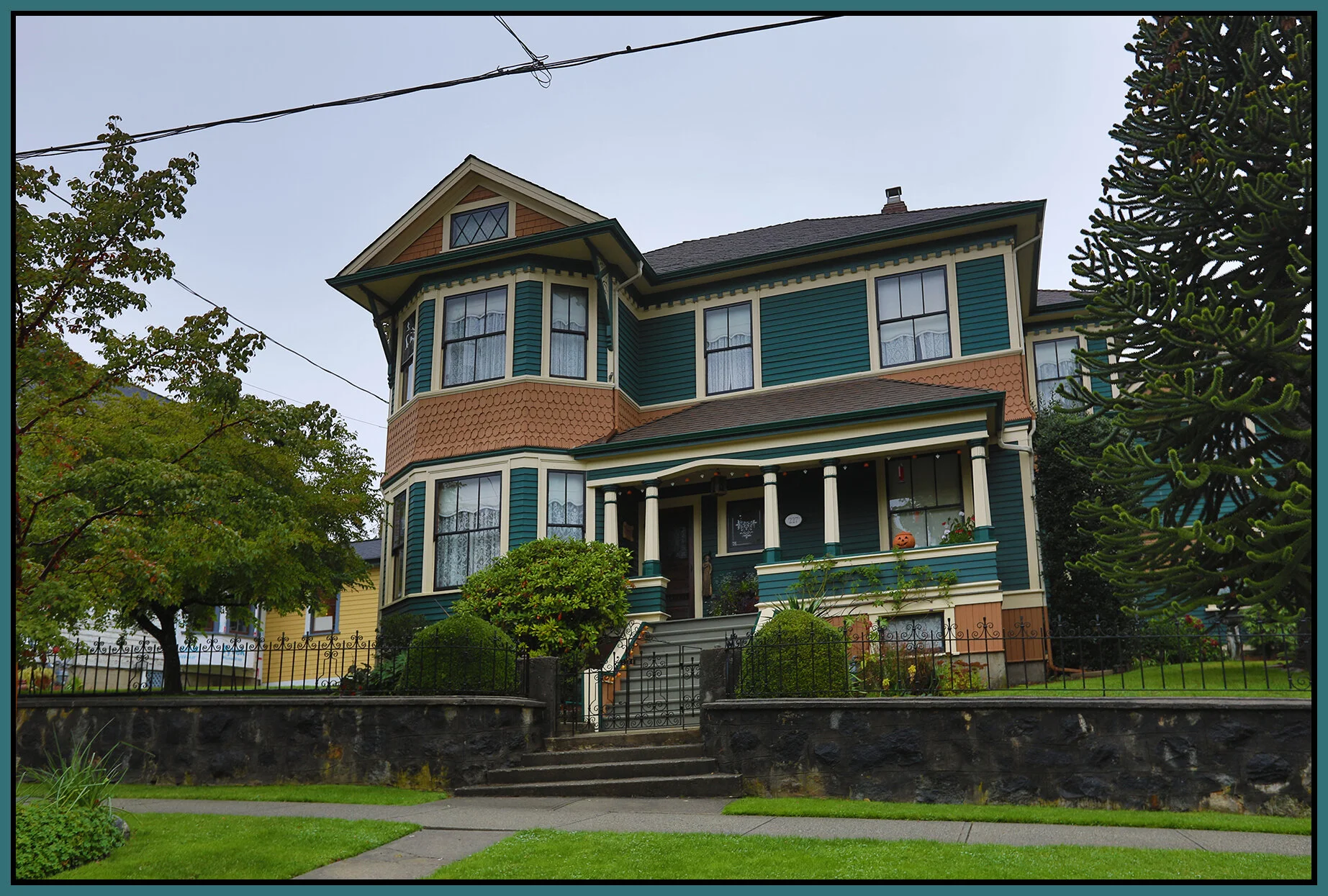 227 9th St New West_Oct 18_2020_HDR_4G8711_4x6s.jpg