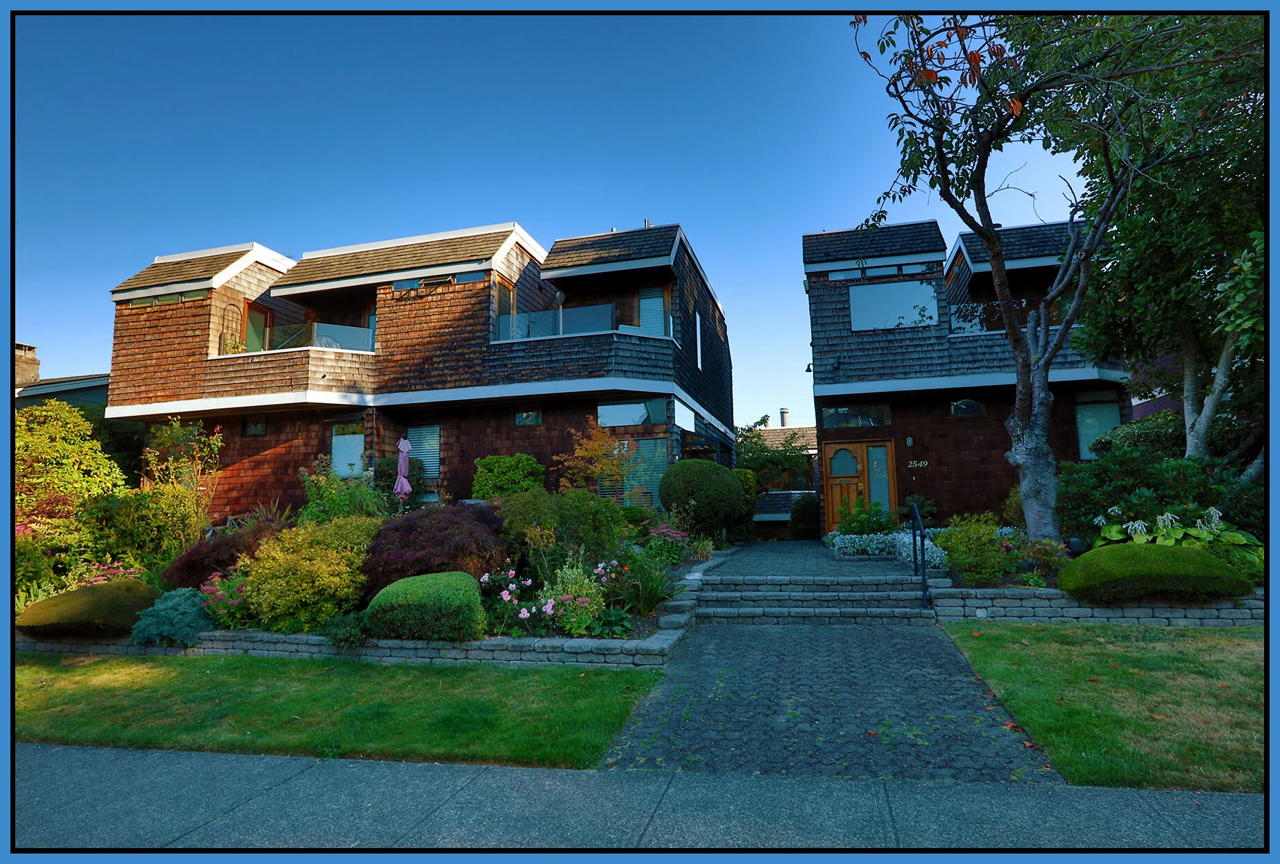 2549 York Ave_Sep 9_2020_HDR_4G6265_4x6s.jpg