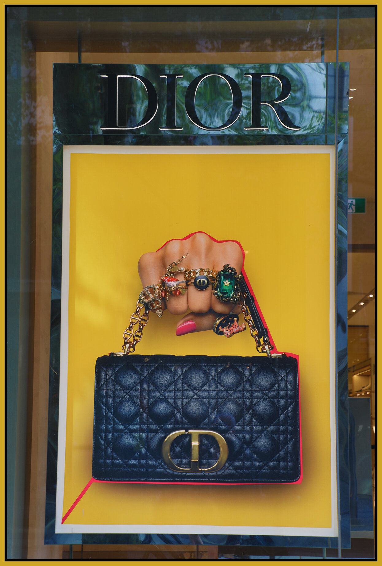 Dior Sign_Aug 3_2021_HDR_5A7549_4x6s.jpg