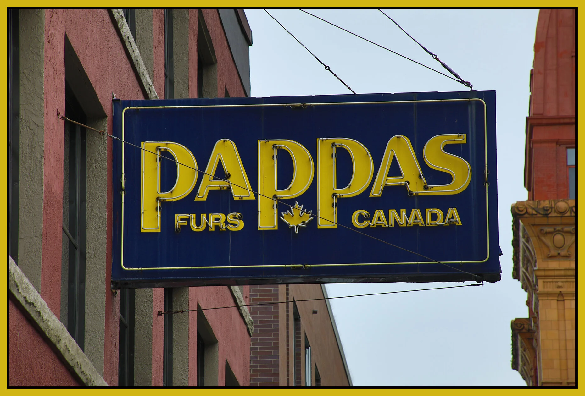 Pappas Furs Sign_May 30_2021_HDR_4G9190_4x6s.jpg