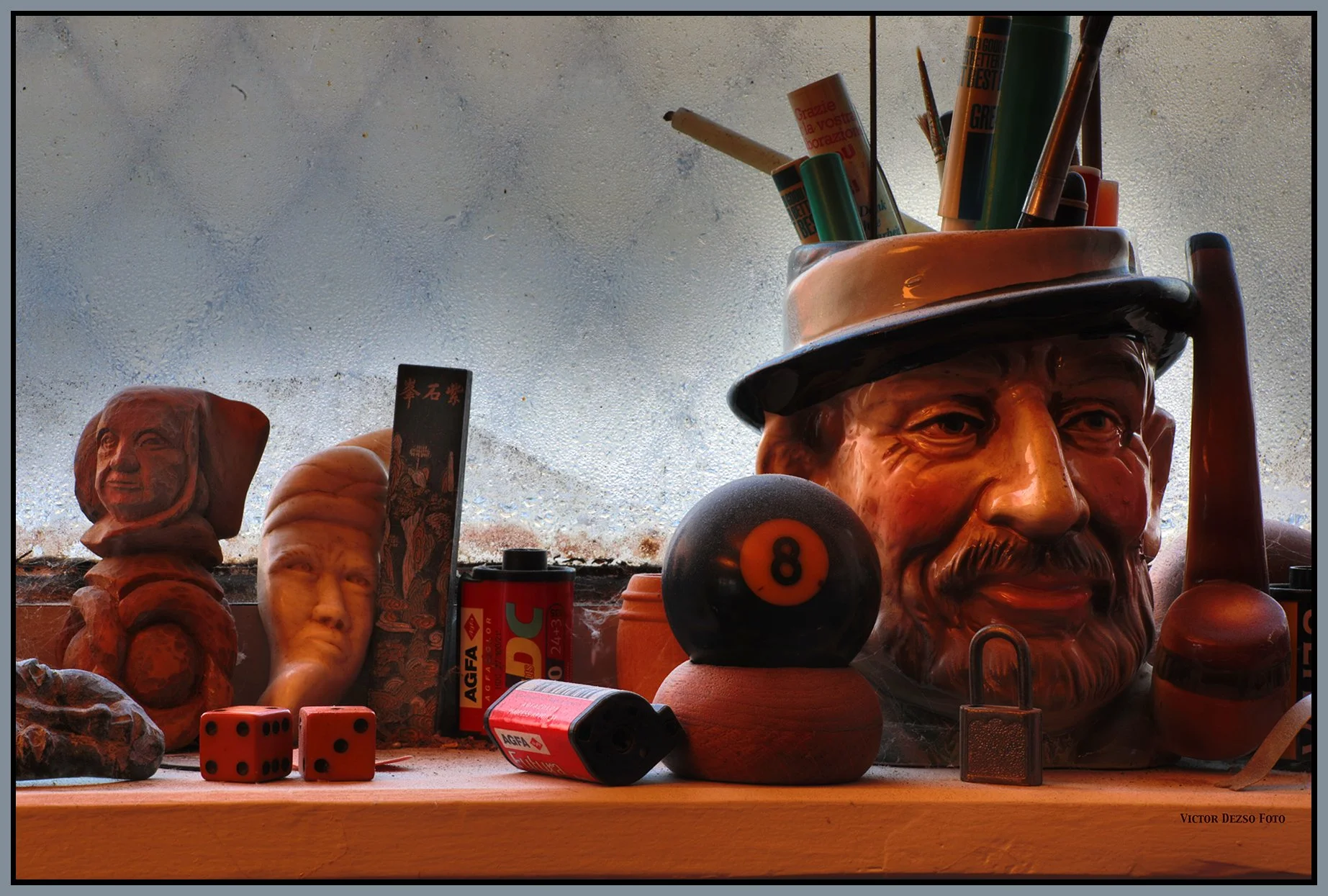 Knick-Knacks_Dec 17_2025_HDR_5F5519_4x6s.jpg
