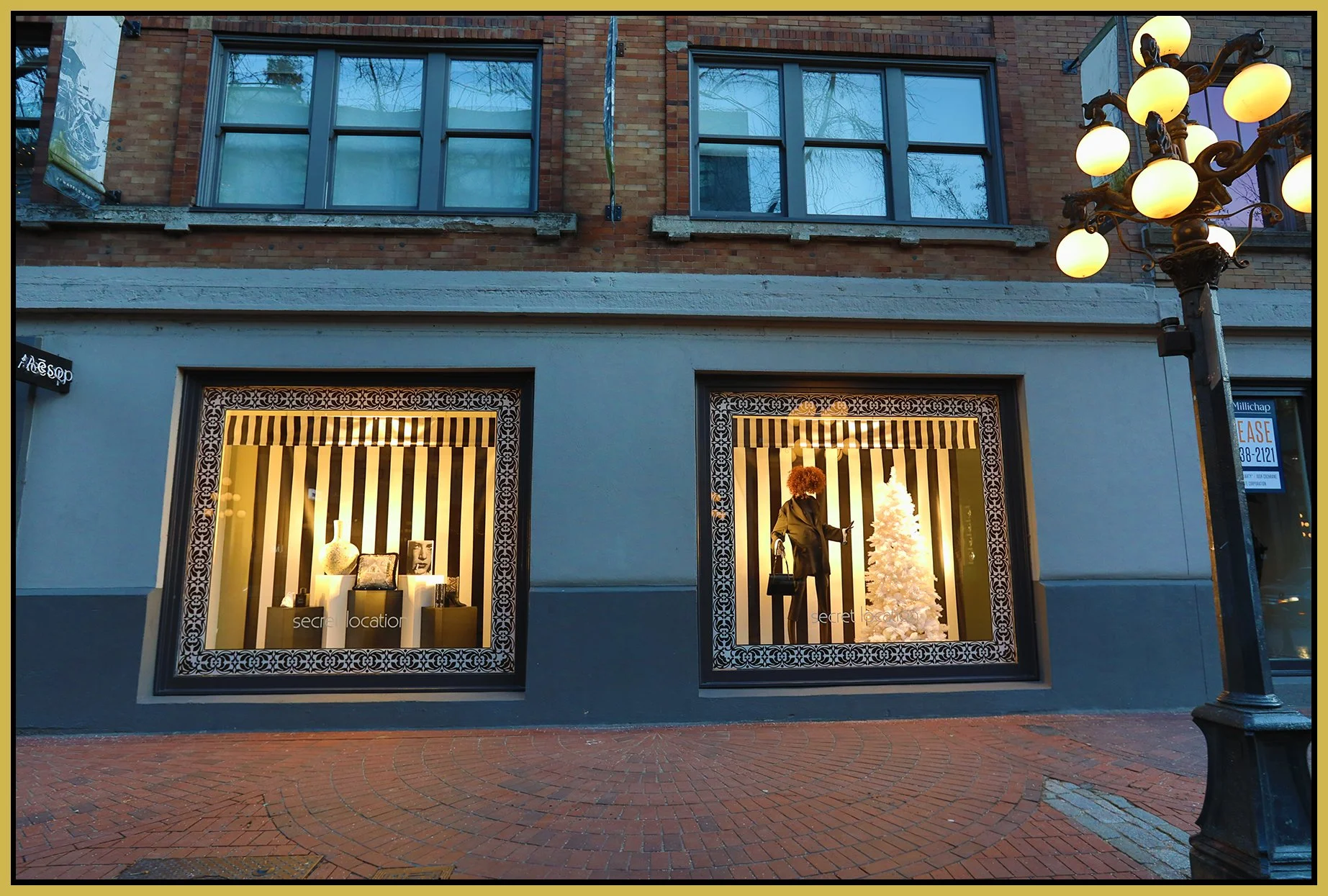 Gastown Window_Nov 9_2022_HDR_5C5121_4x6s.jpg
