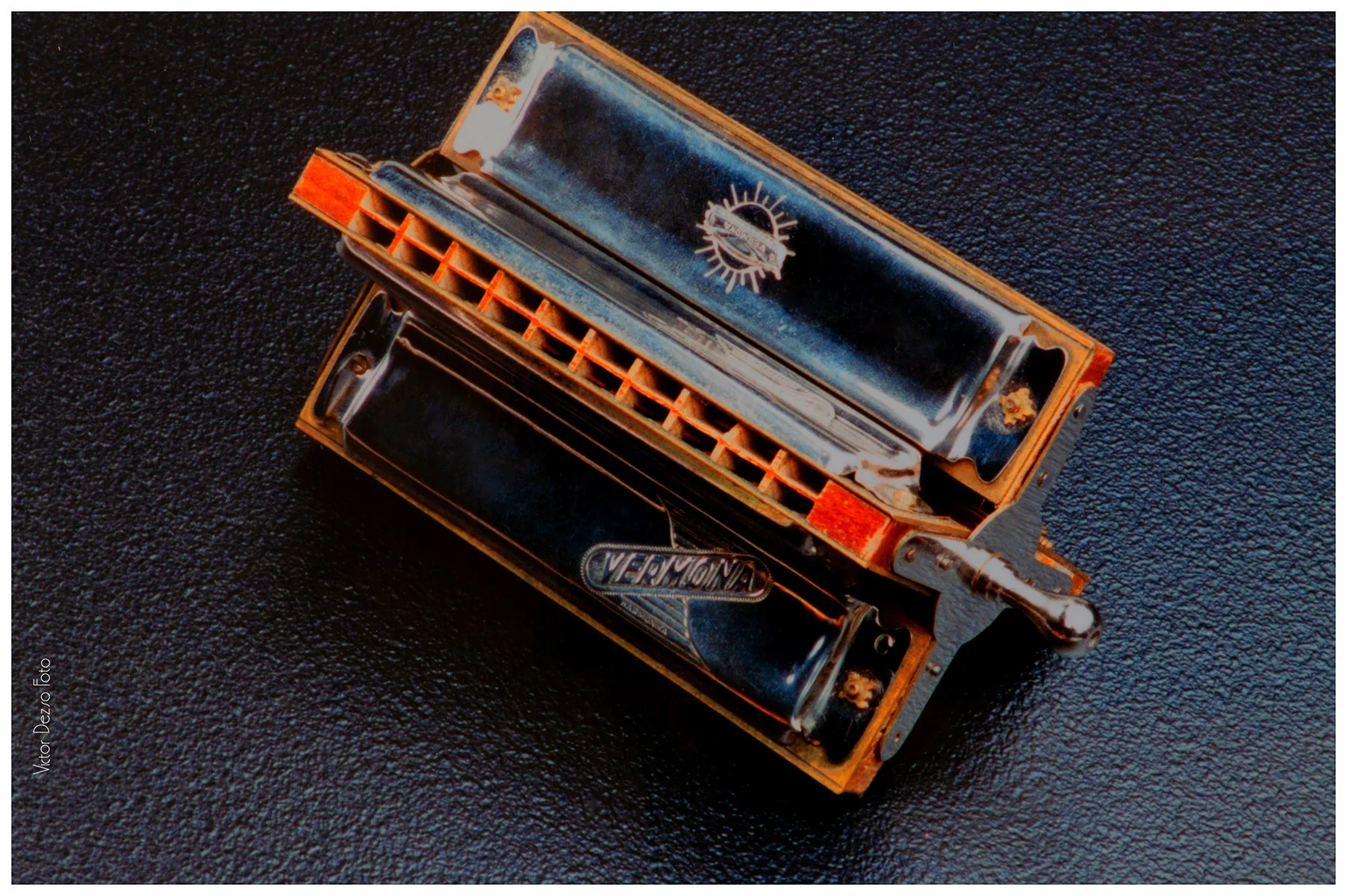 Harmonica_9079_peWater_4x6.jpg