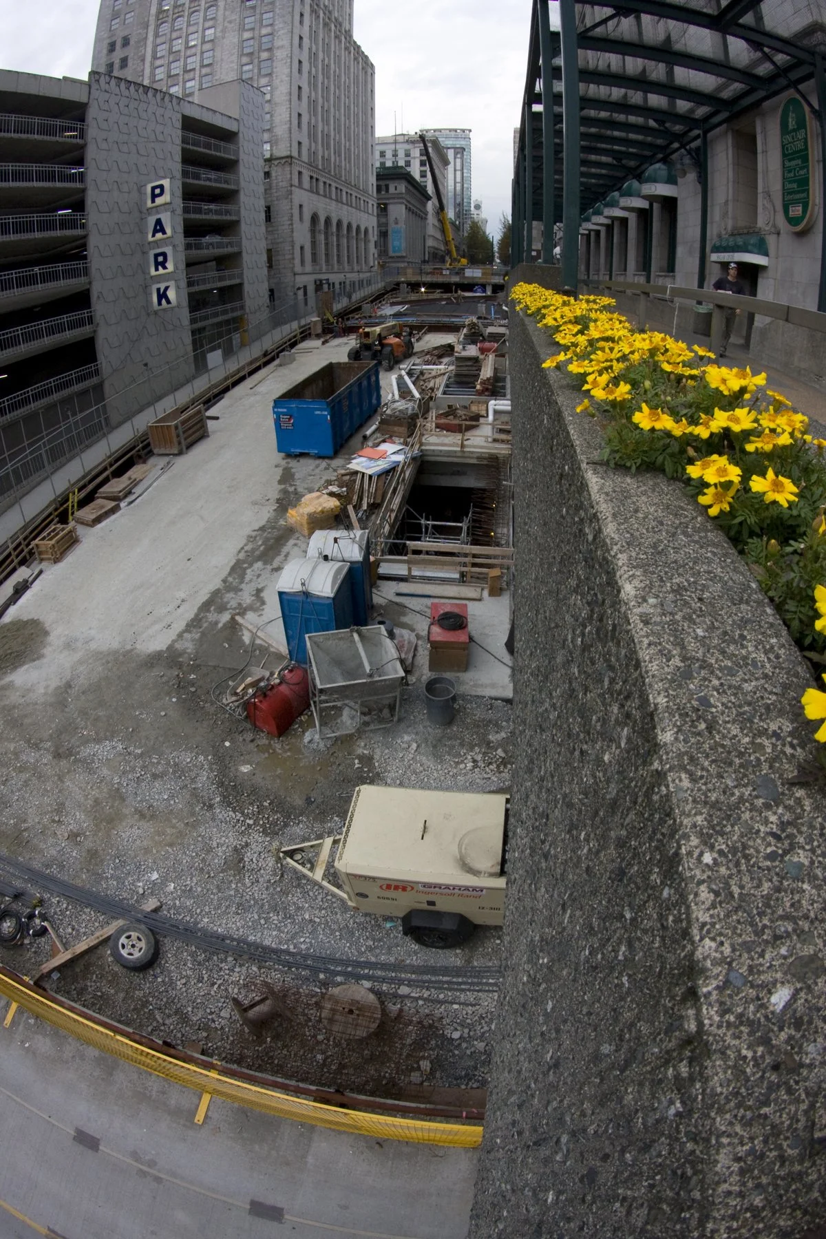 Granville Dig_Oct 2_08_4488_4x6.jpg