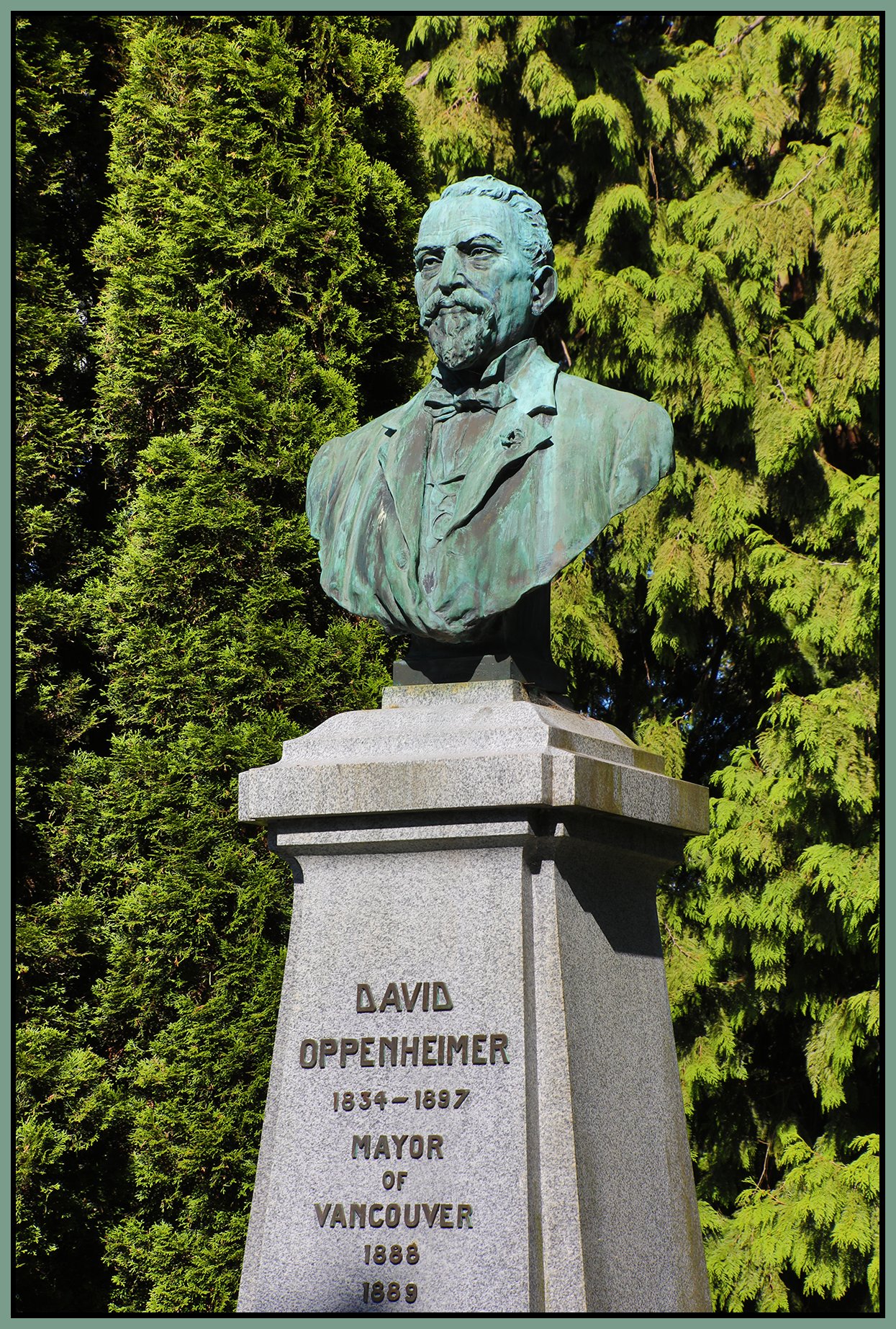 David Oppenheimer Statue_Jul 21_2022_HDR_4H1059_4x6s.jpg